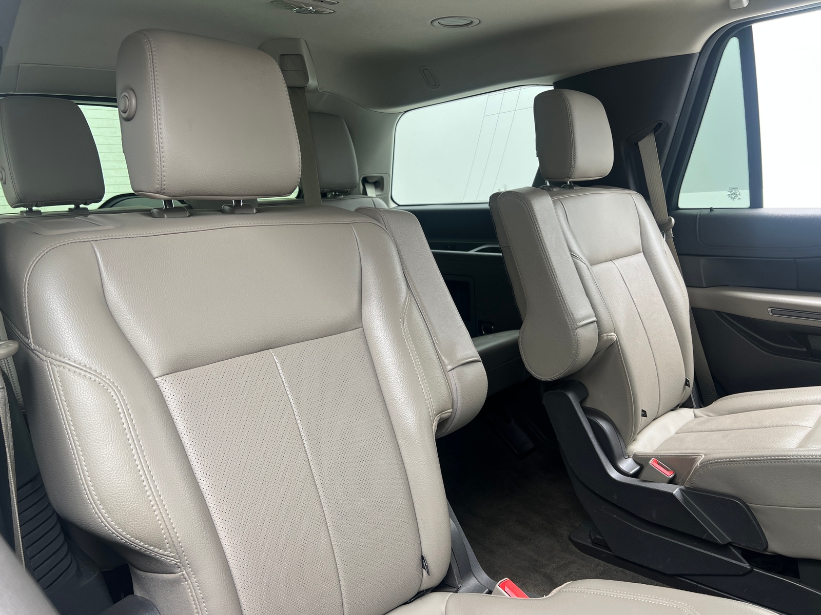 Thumbnail: 2020 Ford Expedition - 5