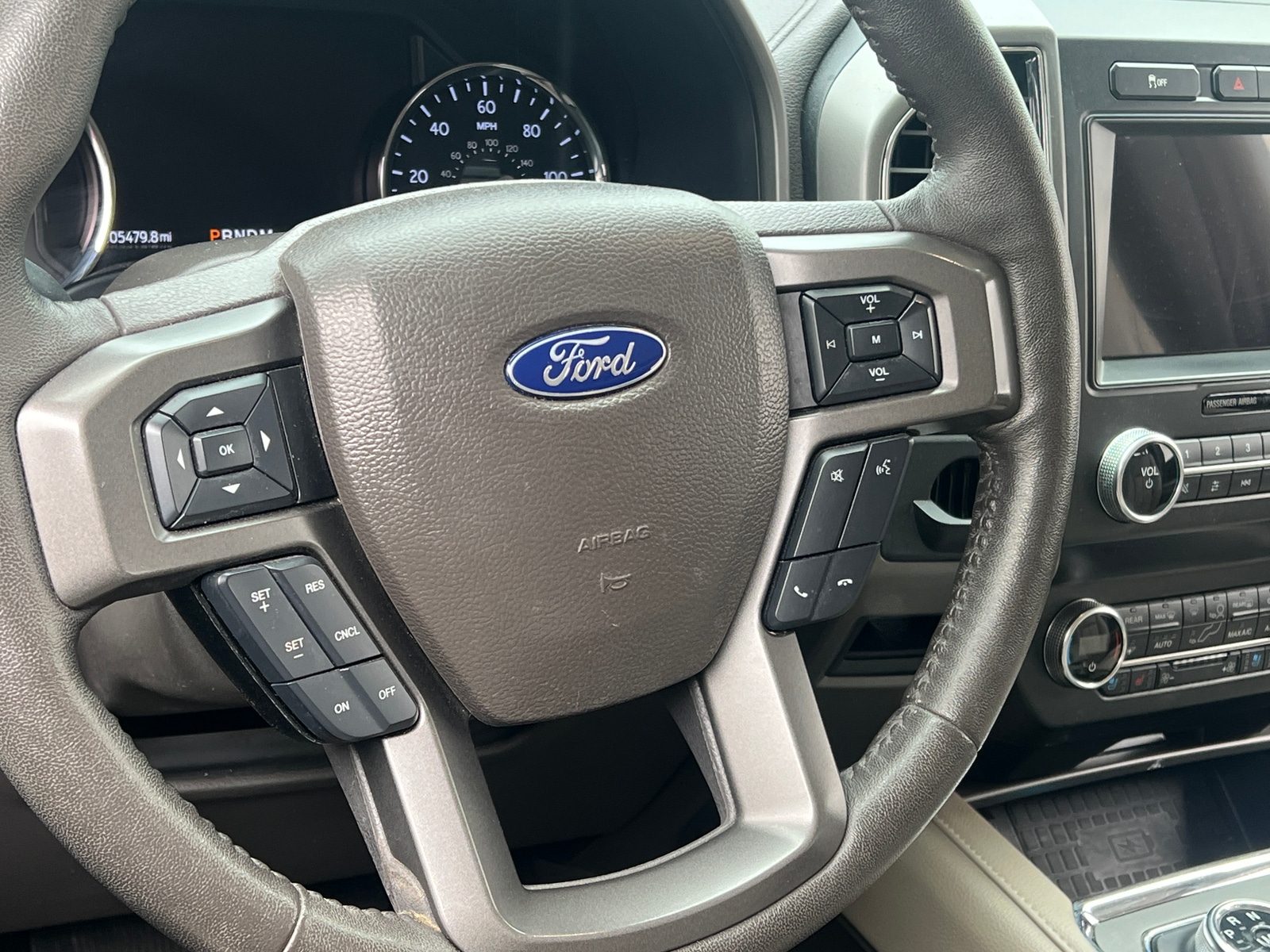 Thumbnail: 2020 Ford Expedition - 4