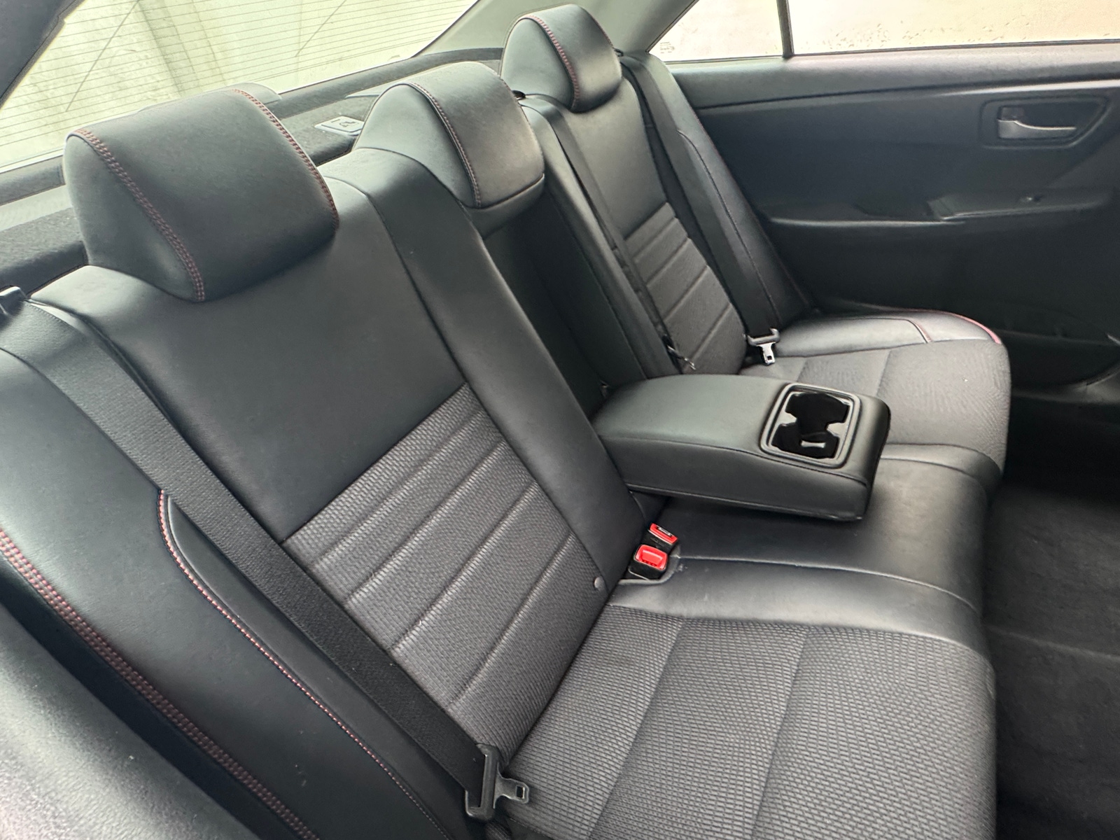 Thumbnail: 2017 Toyota Camry - 6