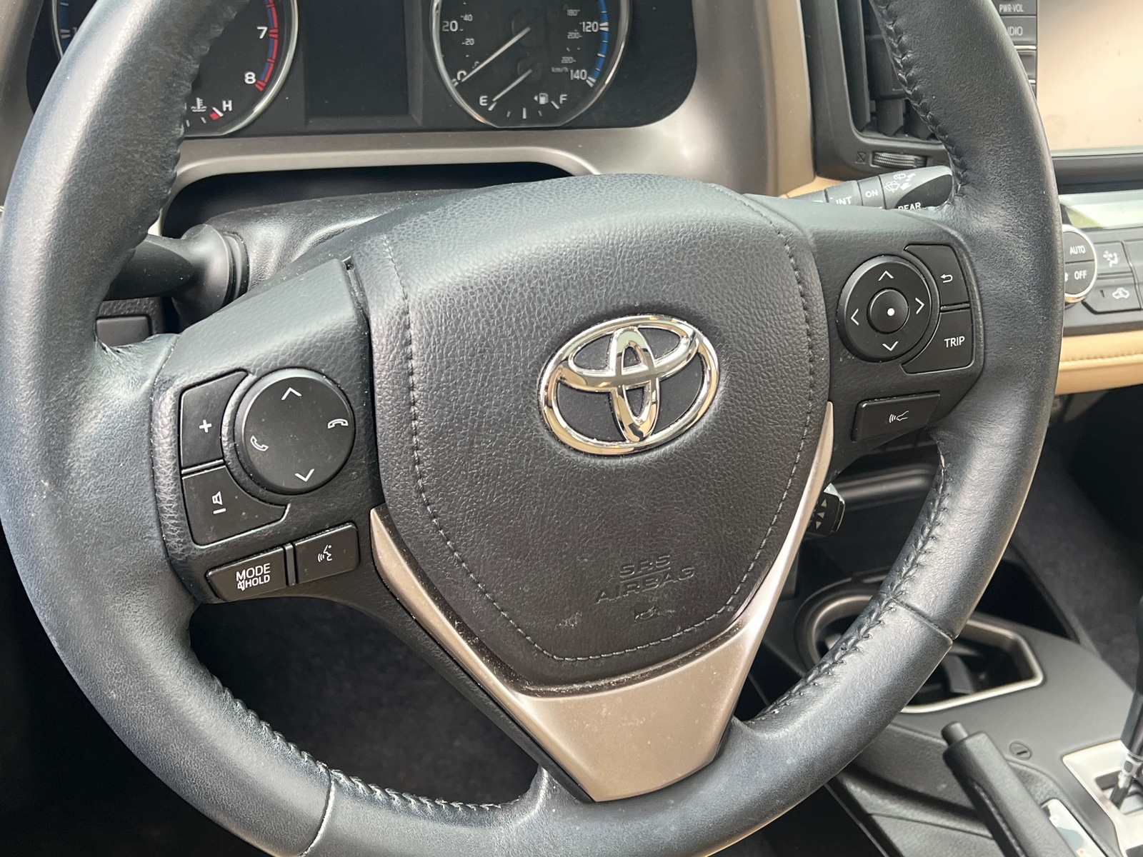 Thumbnail: 2016 Toyota RAV4 - 5