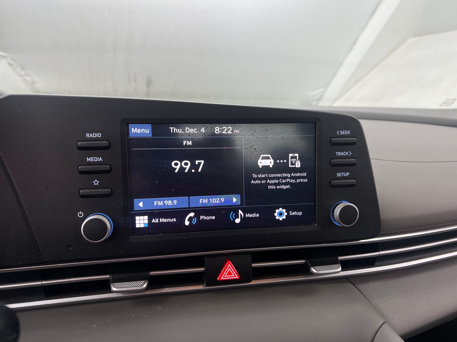 Thumbnail: 2024 Hyundai Elantra - 4