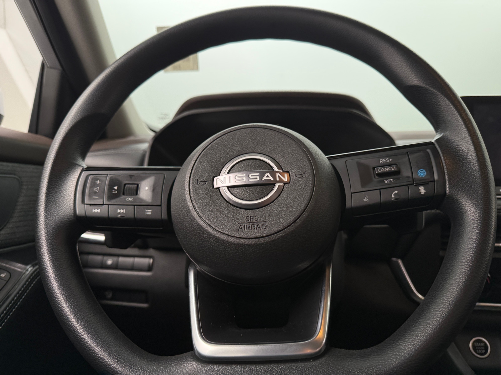 Thumbnail: 2023 Nissan Rogue - 5