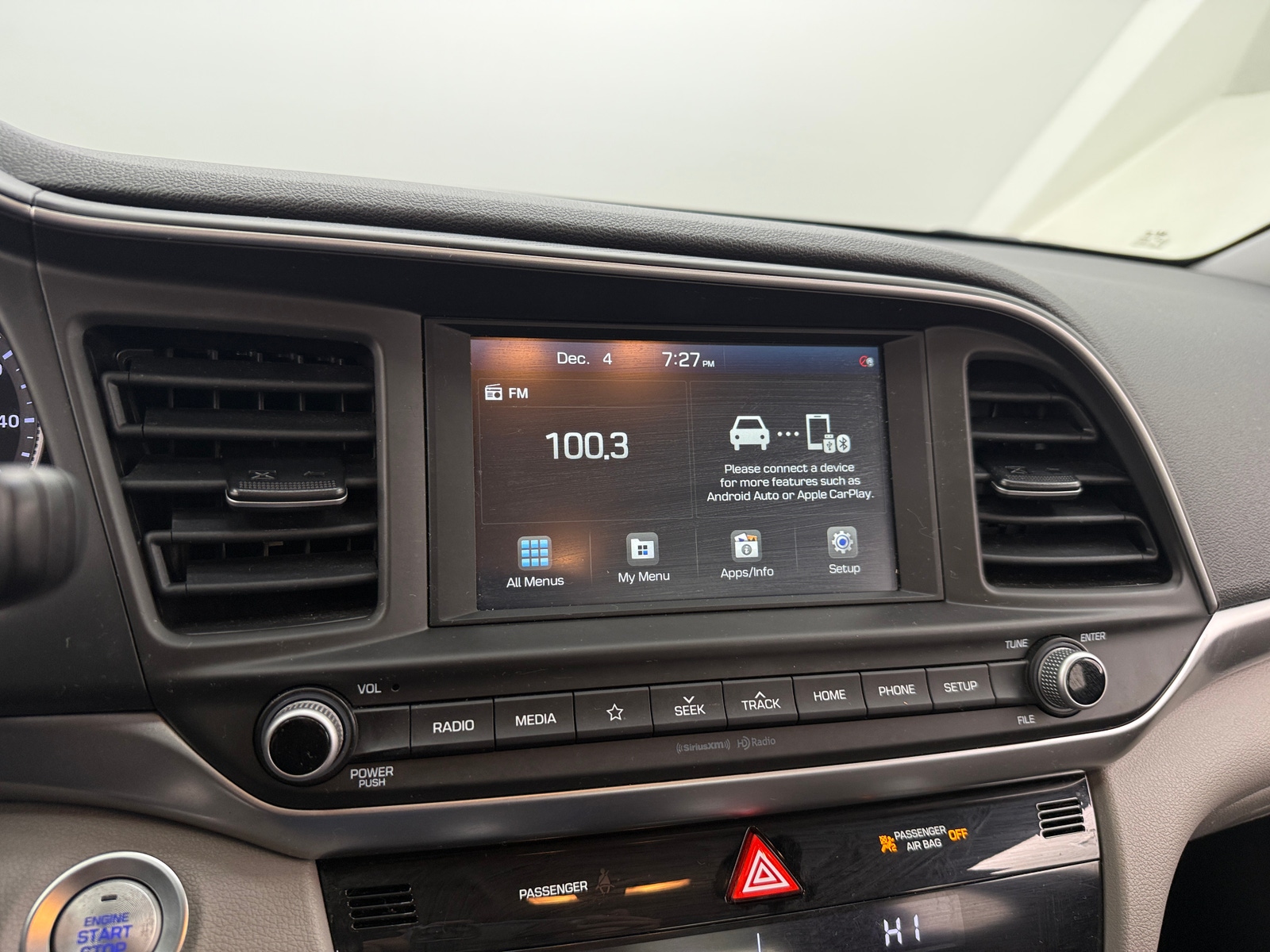 Thumbnail: 2020 Hyundai Elantra - 4