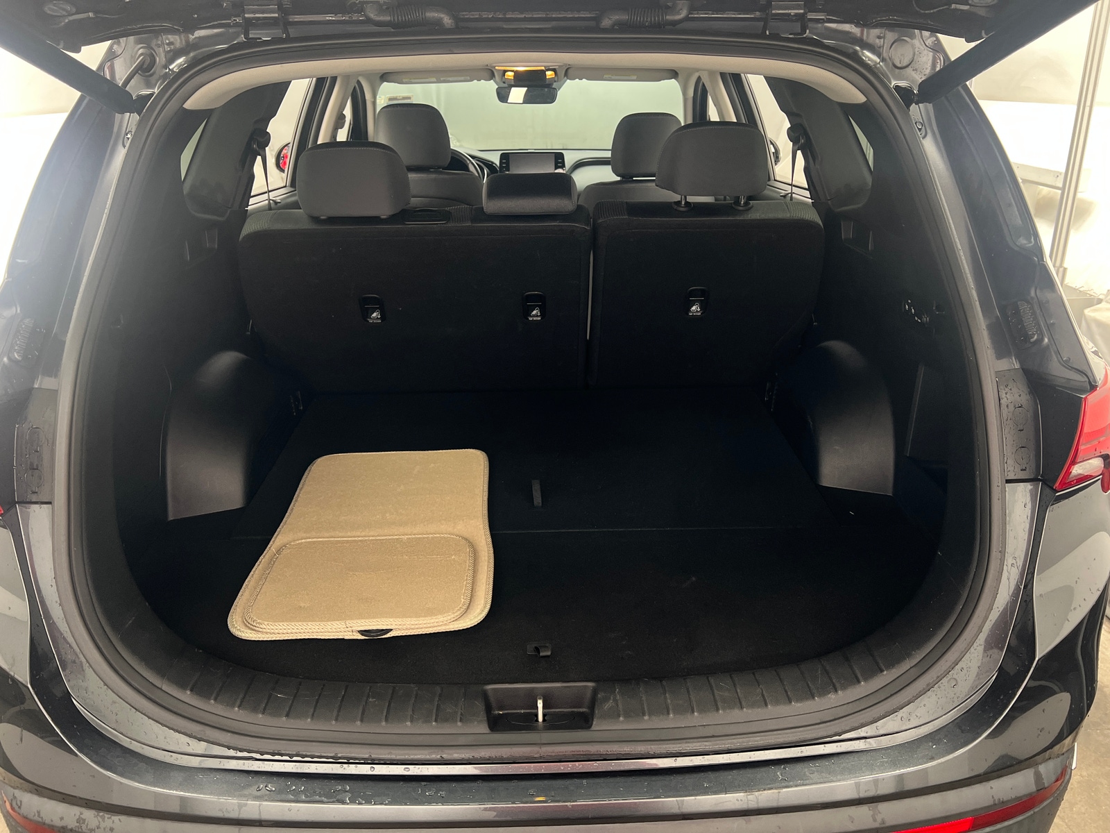 Thumbnail: 2021 Hyundai Santa Fe - 7