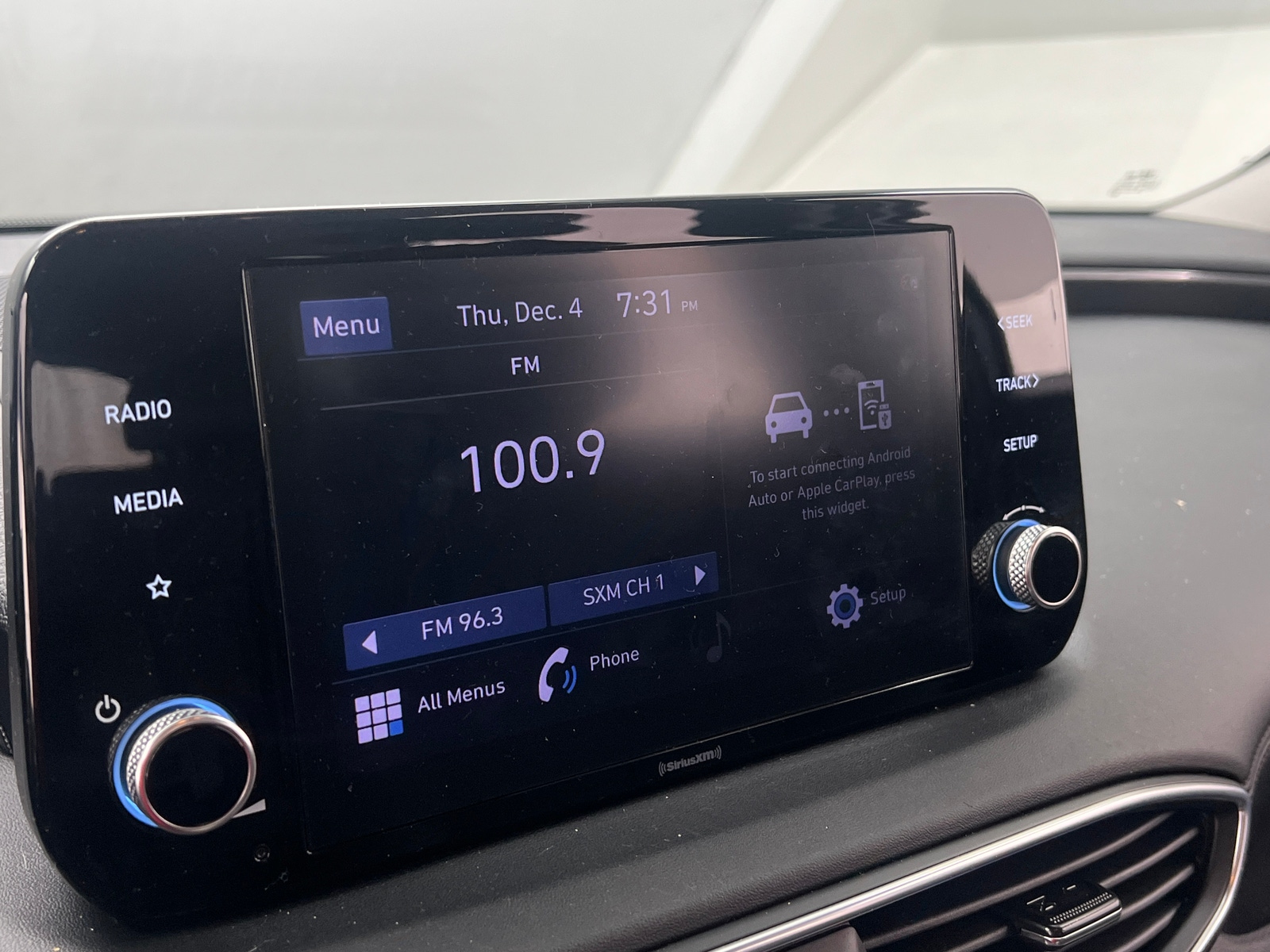 Thumbnail: 2021 Hyundai Santa Fe - 4