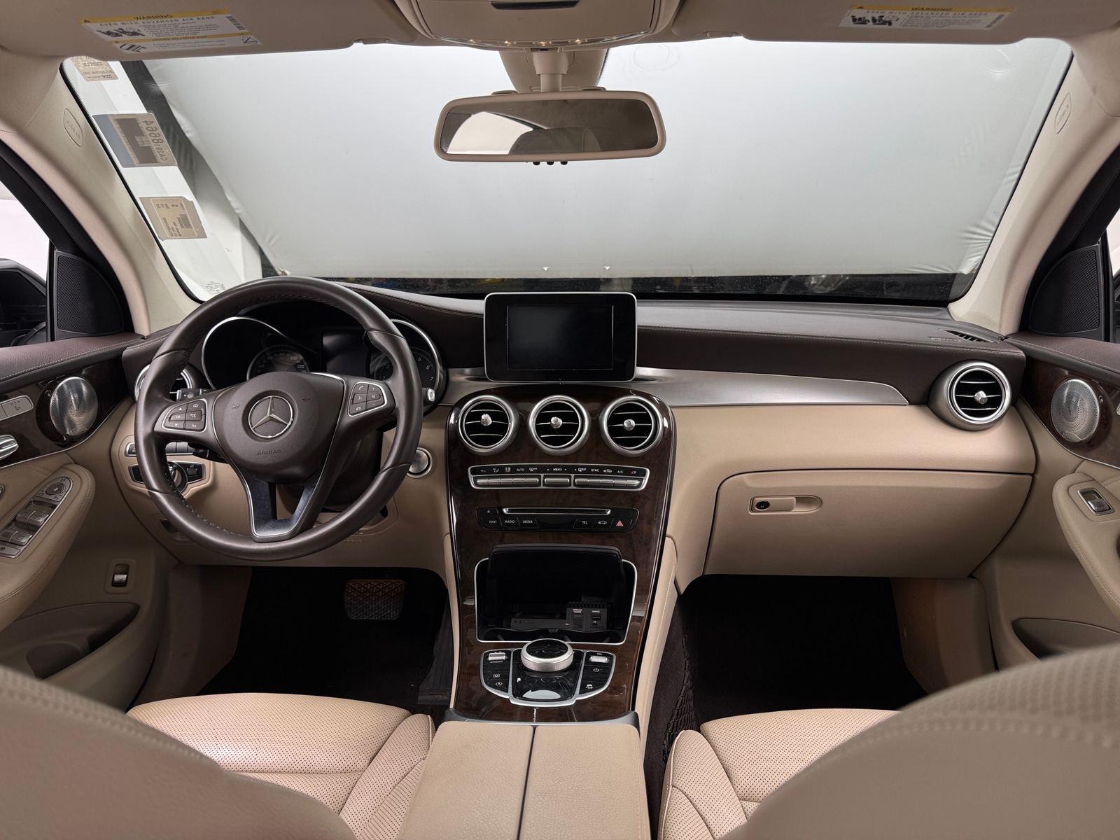 Thumbnail: 2018 Mercedes-Benz GLC - 2