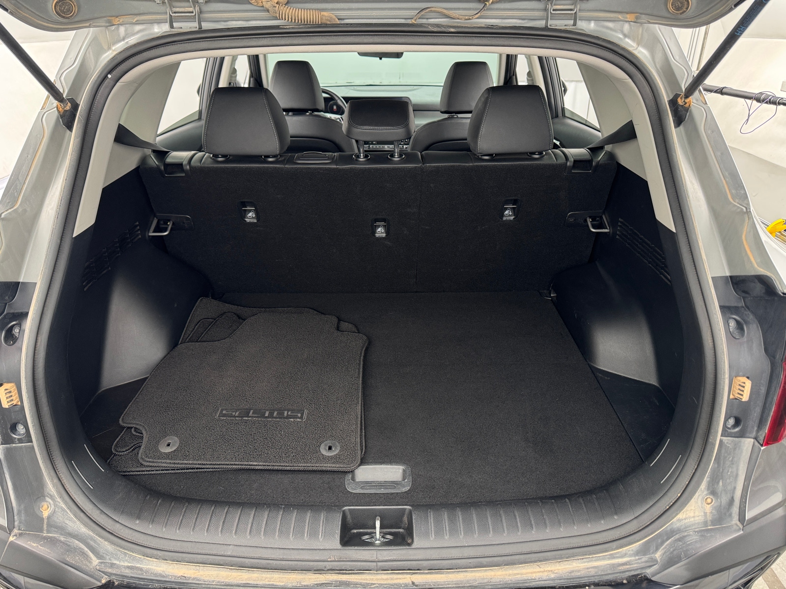 Thumbnail: 2024 Kia Seltos - 6