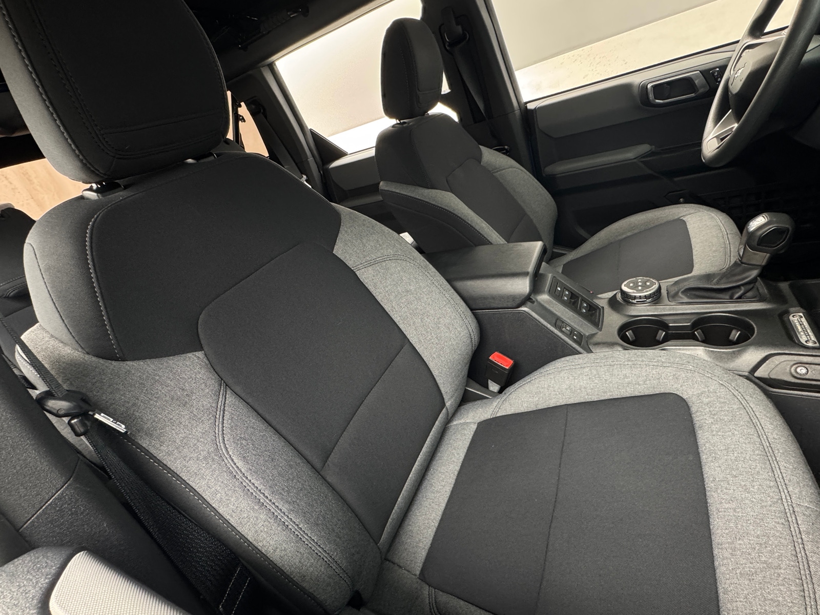 Thumbnail: 2023 Ford Bronco - 2