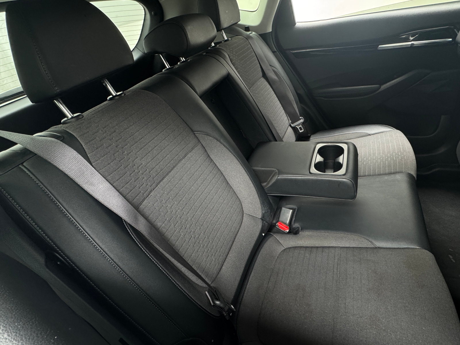 Thumbnail: 2023 Kia Seltos - 6