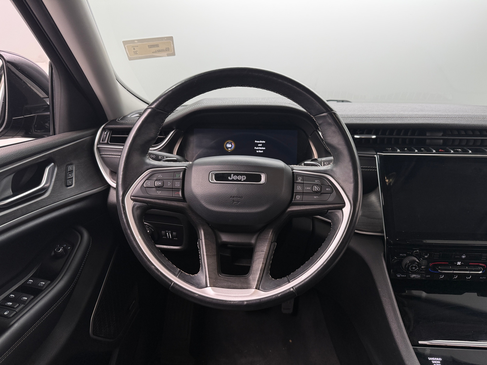 Thumbnail: 2021 Jeep Grand Cherokee L - 4