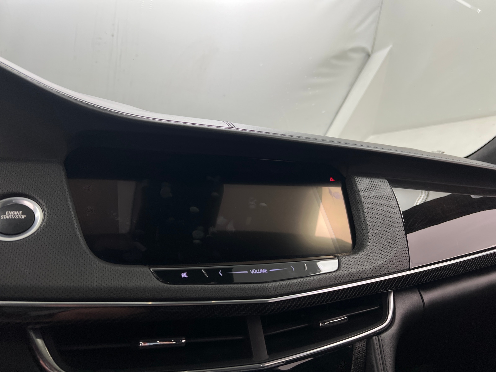 Thumbnail: 2019 Cadillac CT6 - 3