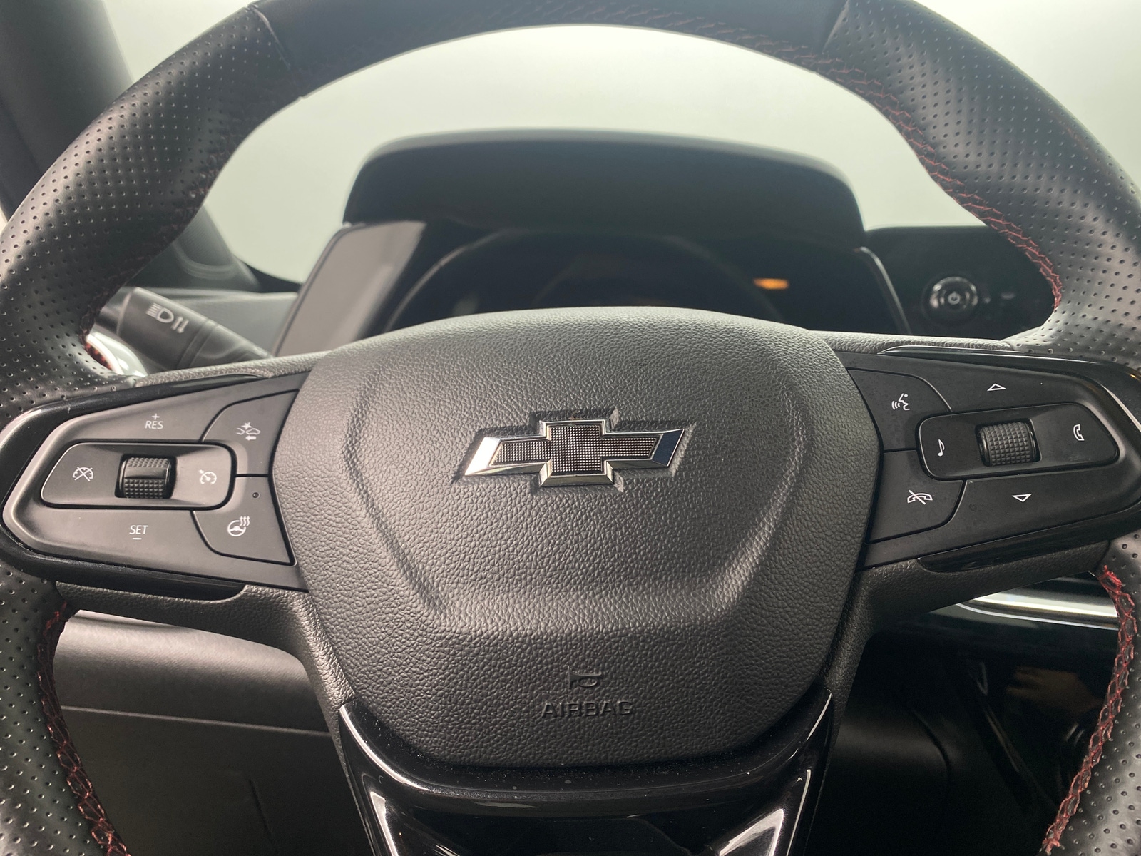 Thumbnail: 2024 Chevrolet Trax - 4