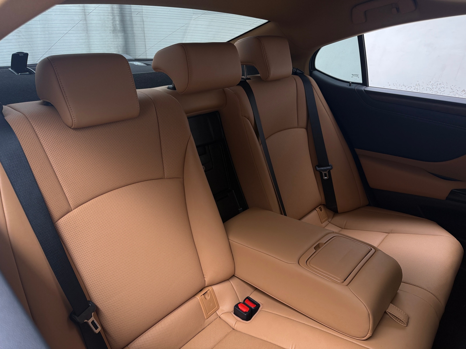 Thumbnail: 2024 Lexus ES - 5