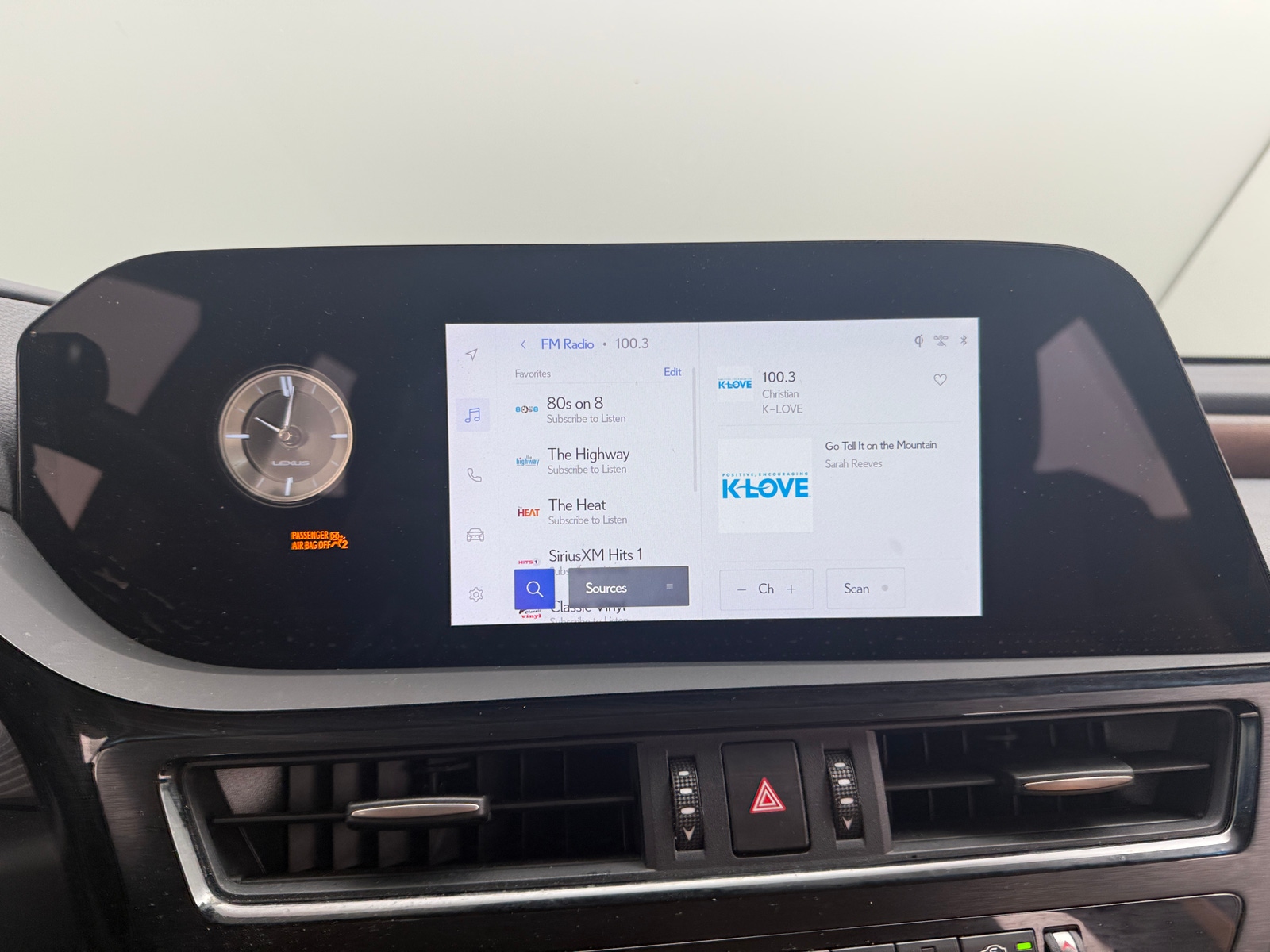 Thumbnail: 2024 Lexus ES - 3