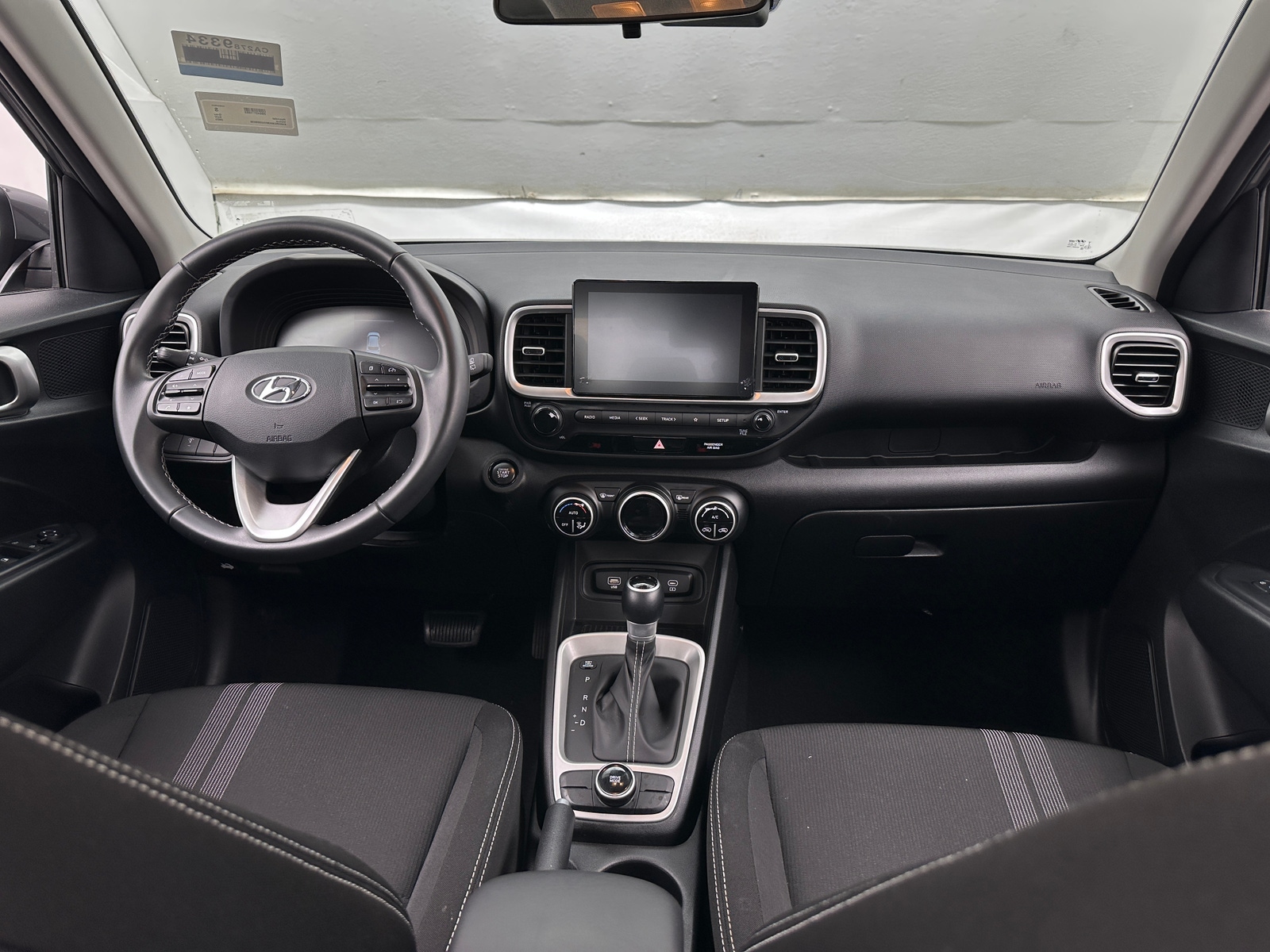 Thumbnail: 2025 Hyundai Venue - 3