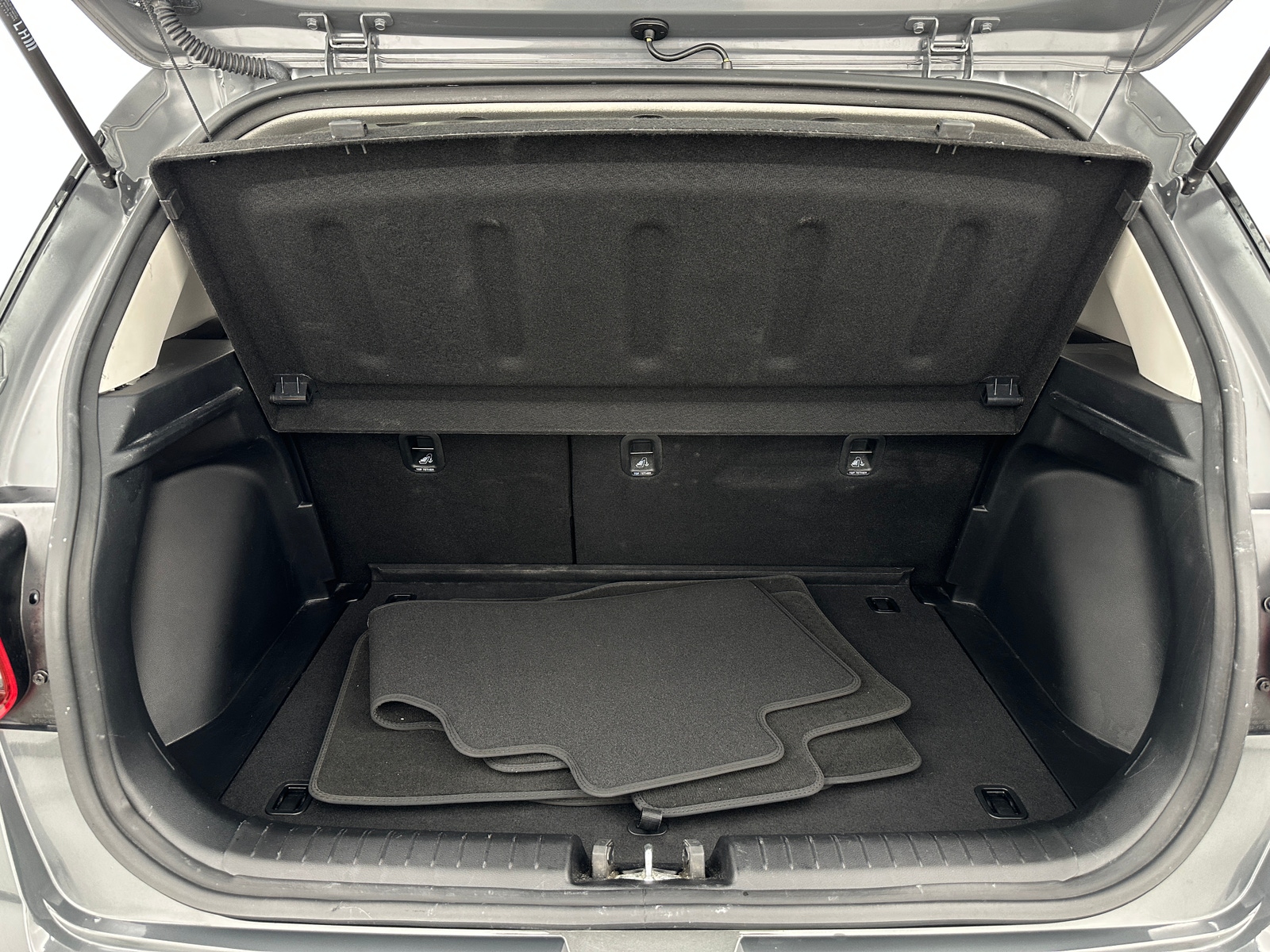 Thumbnail: 2025 Hyundai Venue - 7