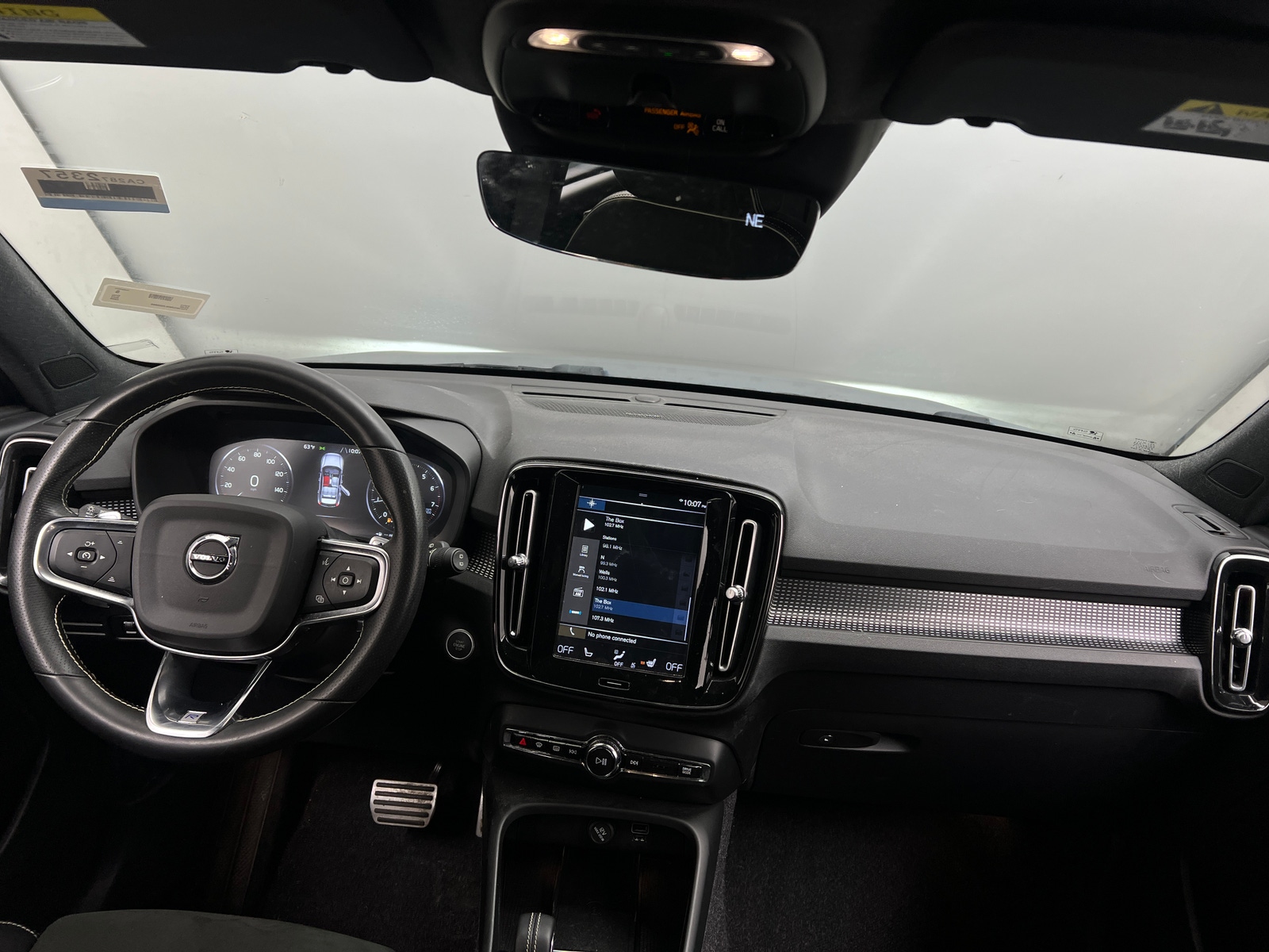 Thumbnail: 2020 Volvo XC40 - 2