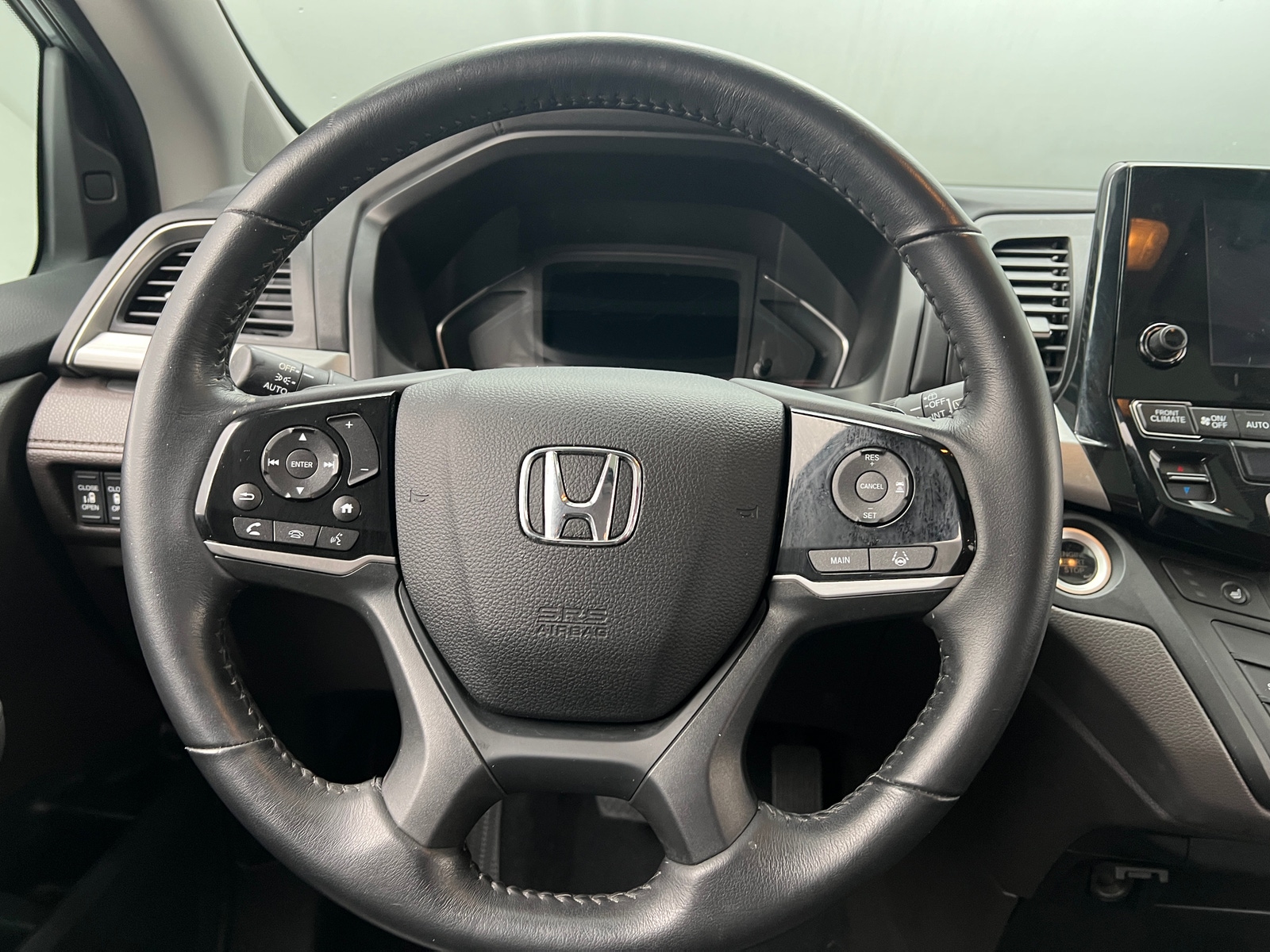 Thumbnail: 2019 Honda Odyssey - 4