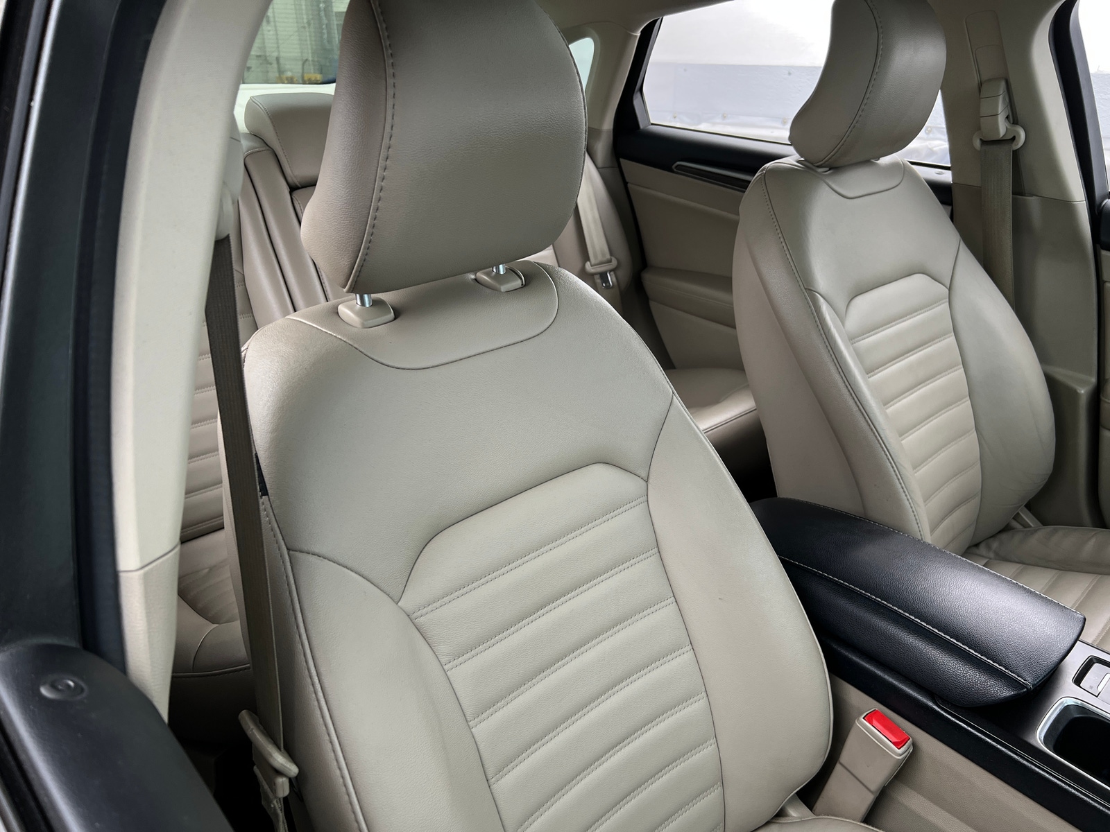 Thumbnail: 2017 Ford Fusion - 2