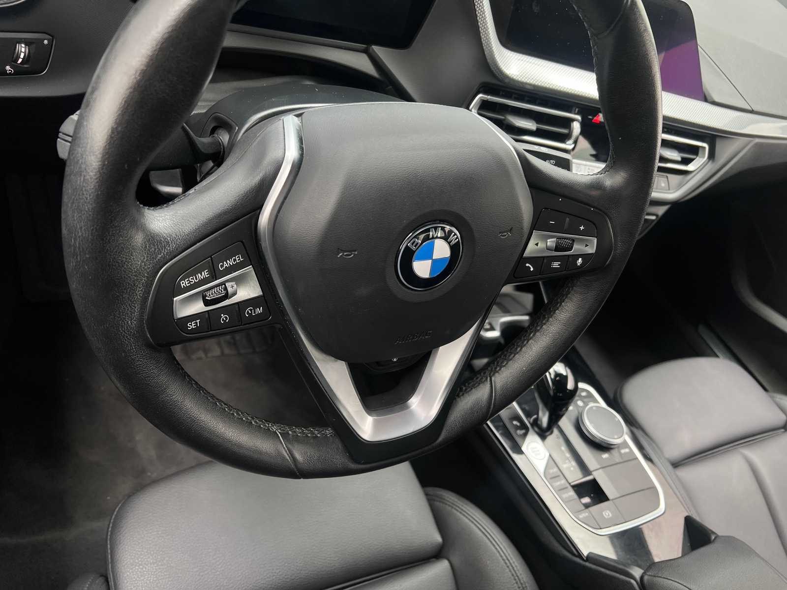 Thumbnail: 2024 BMW 2 Series - 4