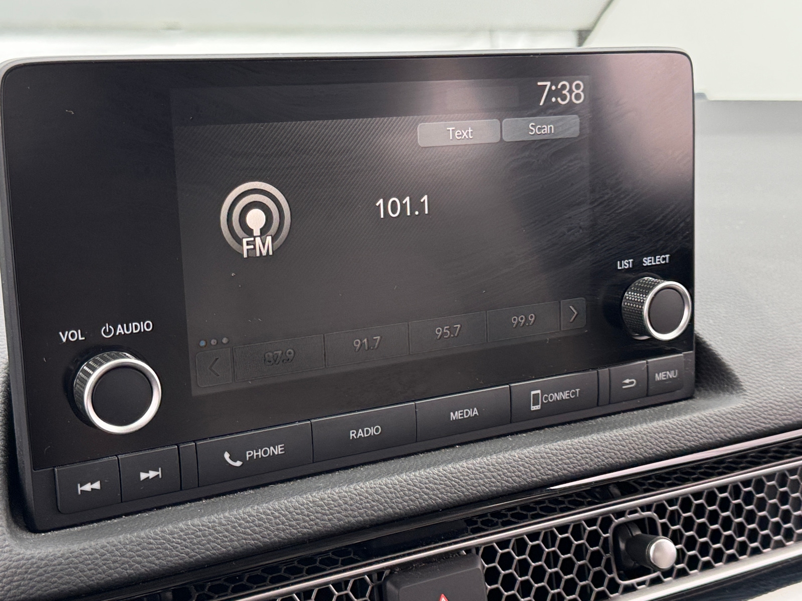 Thumbnail: 2024 Honda Civic - 3