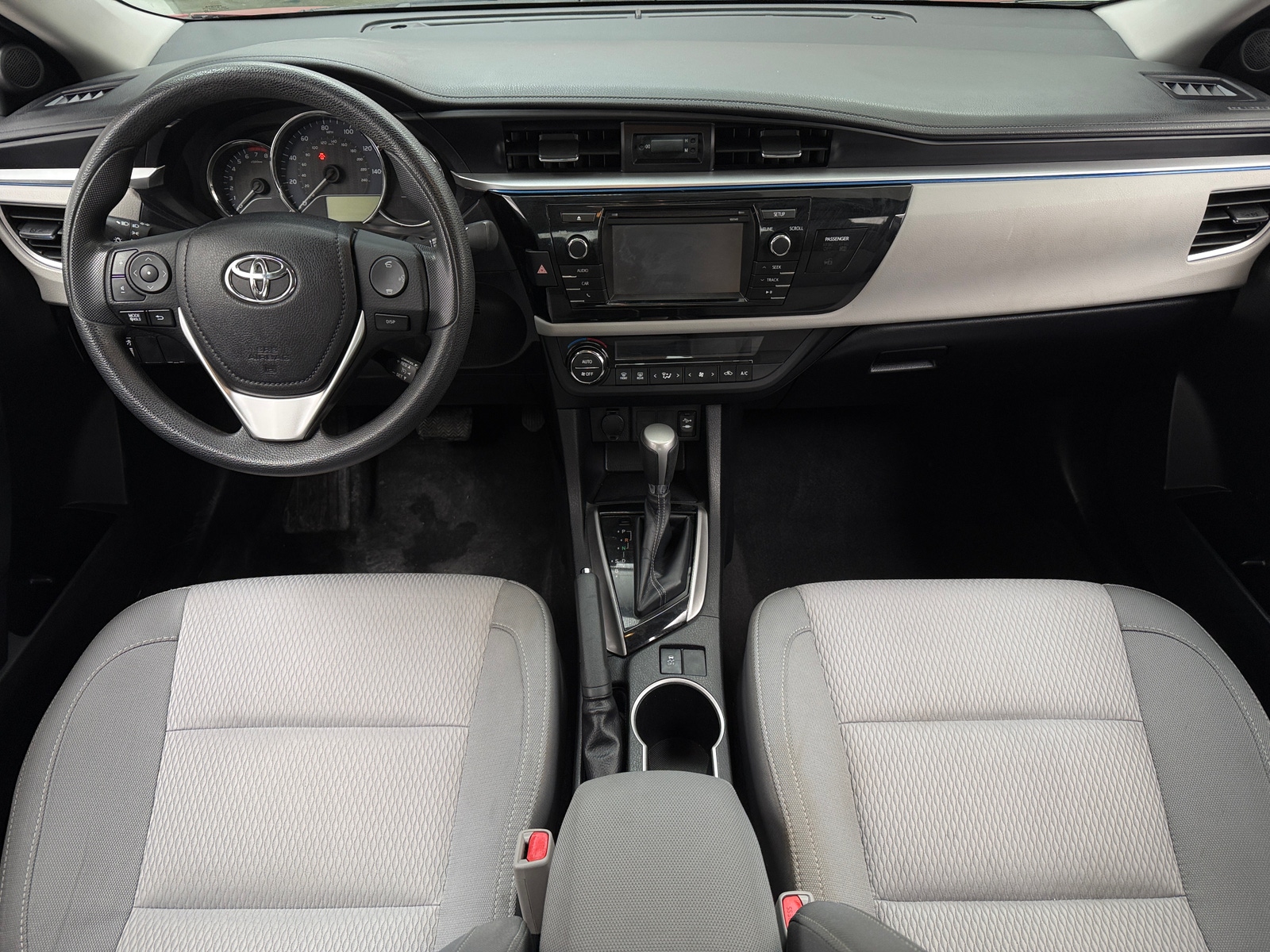 Thumbnail: 2015 Toyota Corolla - 3