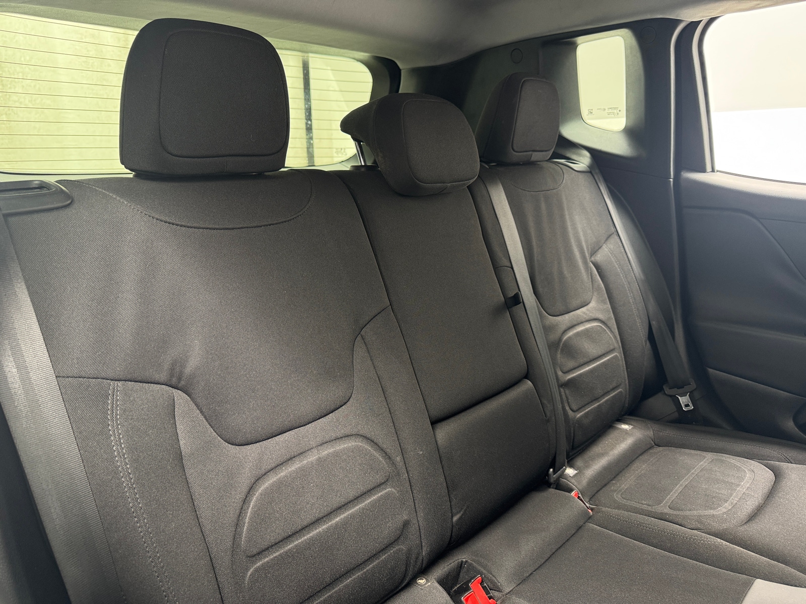 Thumbnail: 2017 Jeep Renegade - 6