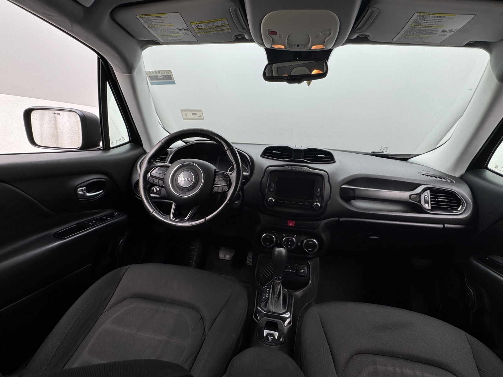 Thumbnail: 2017 Jeep Renegade - 3