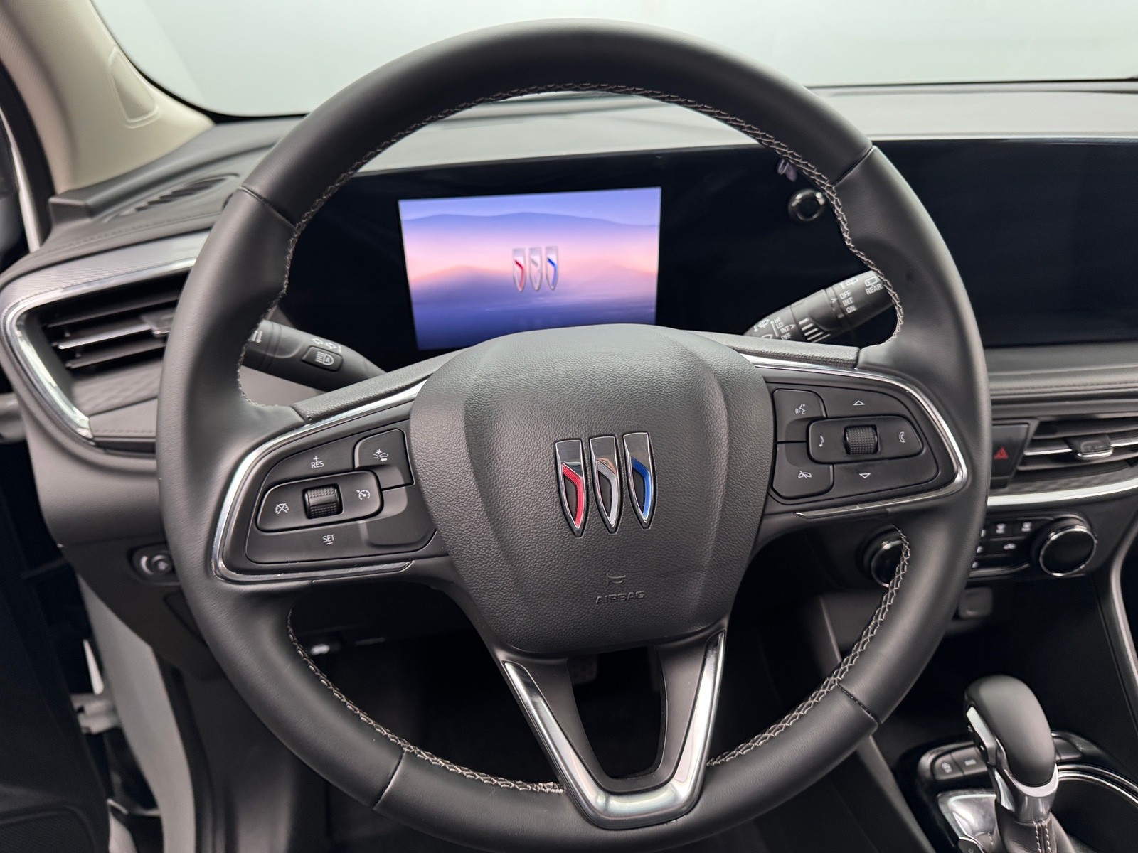 Thumbnail: 2025 Buick Encore GX - 4