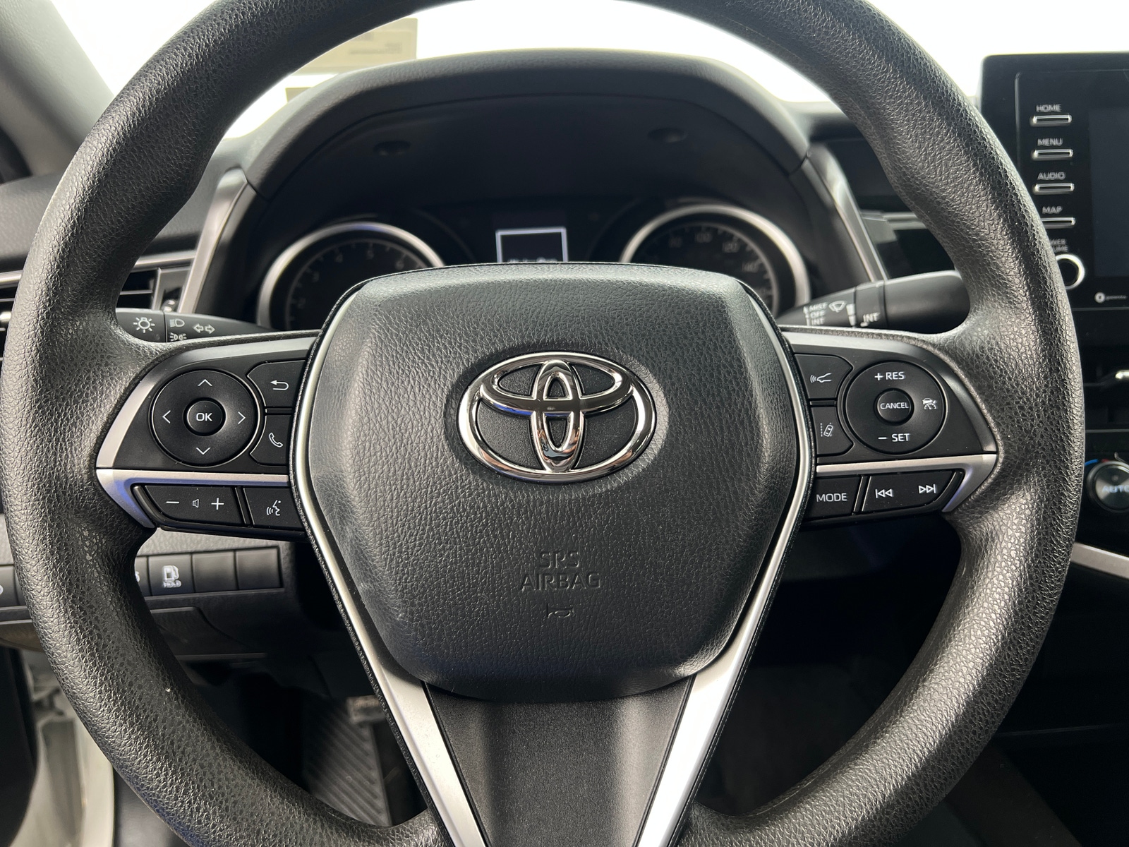 Thumbnail: 2022 Toyota Camry - 5