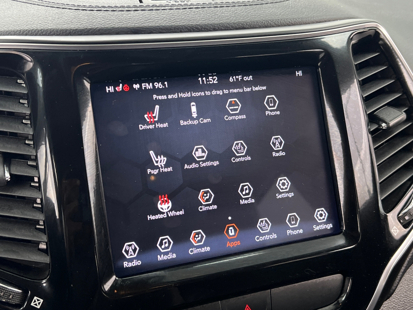 Thumbnail: 2020 Jeep Cherokee - 3