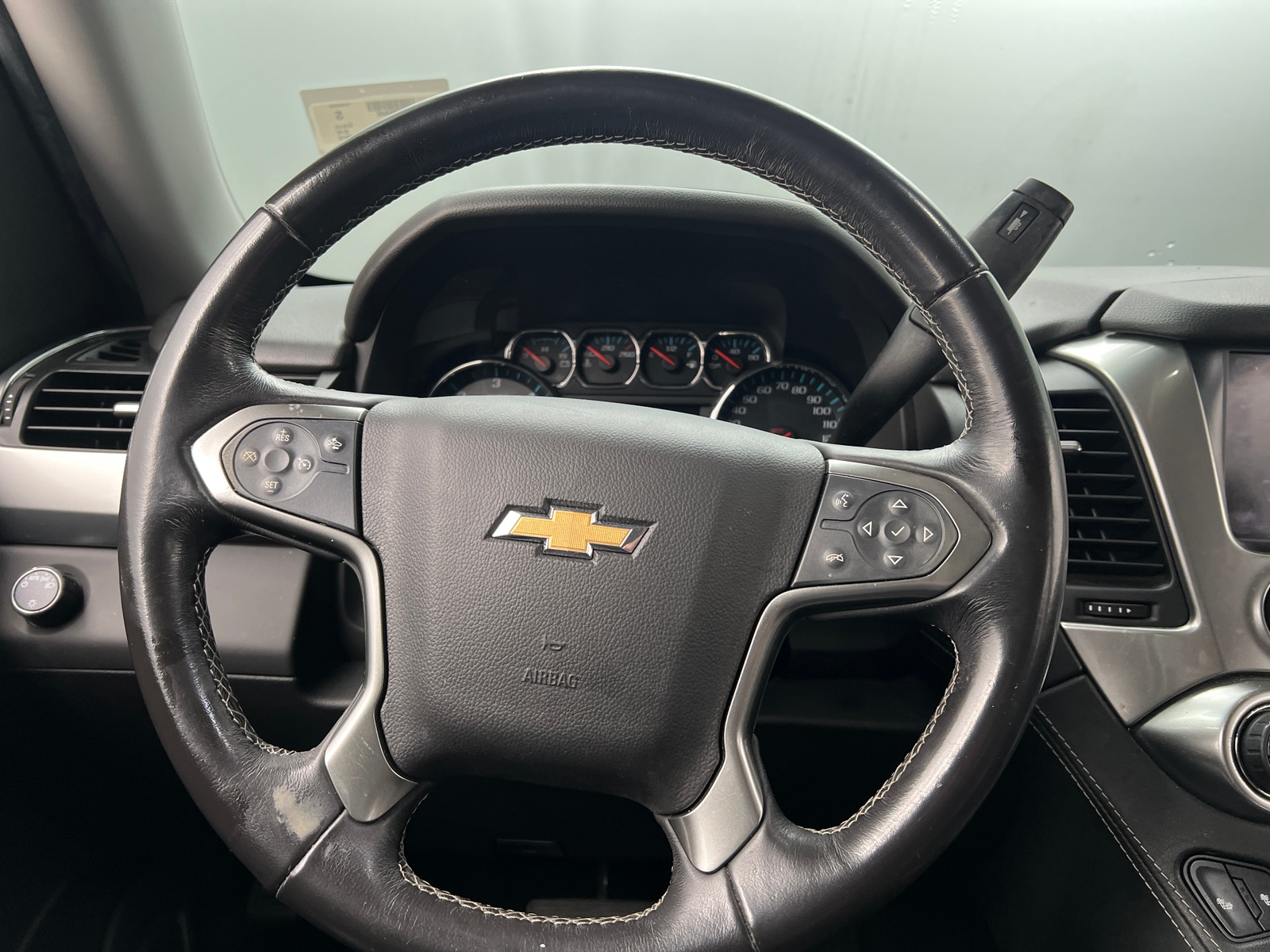 Thumbnail: 2018 Chevrolet Suburban - 4