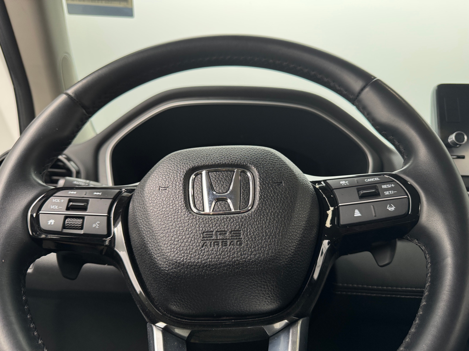 Thumbnail: 2023 Honda Pilot - 4