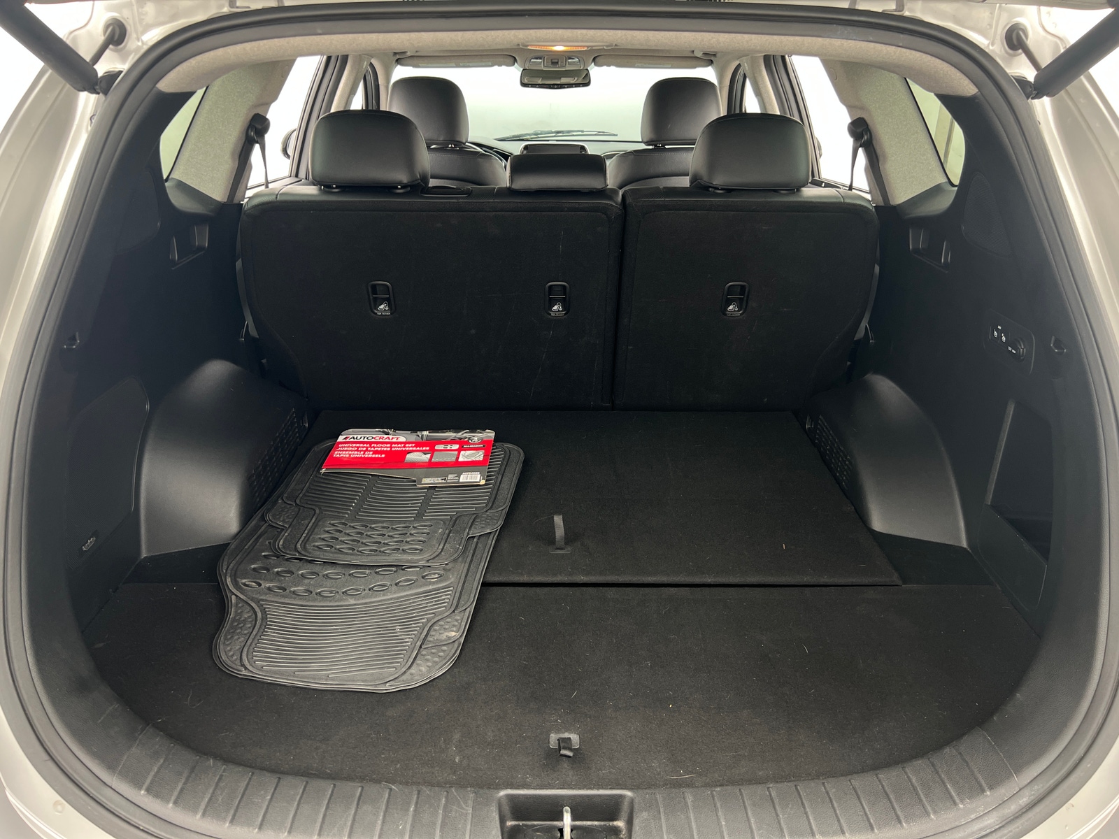 Thumbnail: 2020 Hyundai Santa Fe - 6