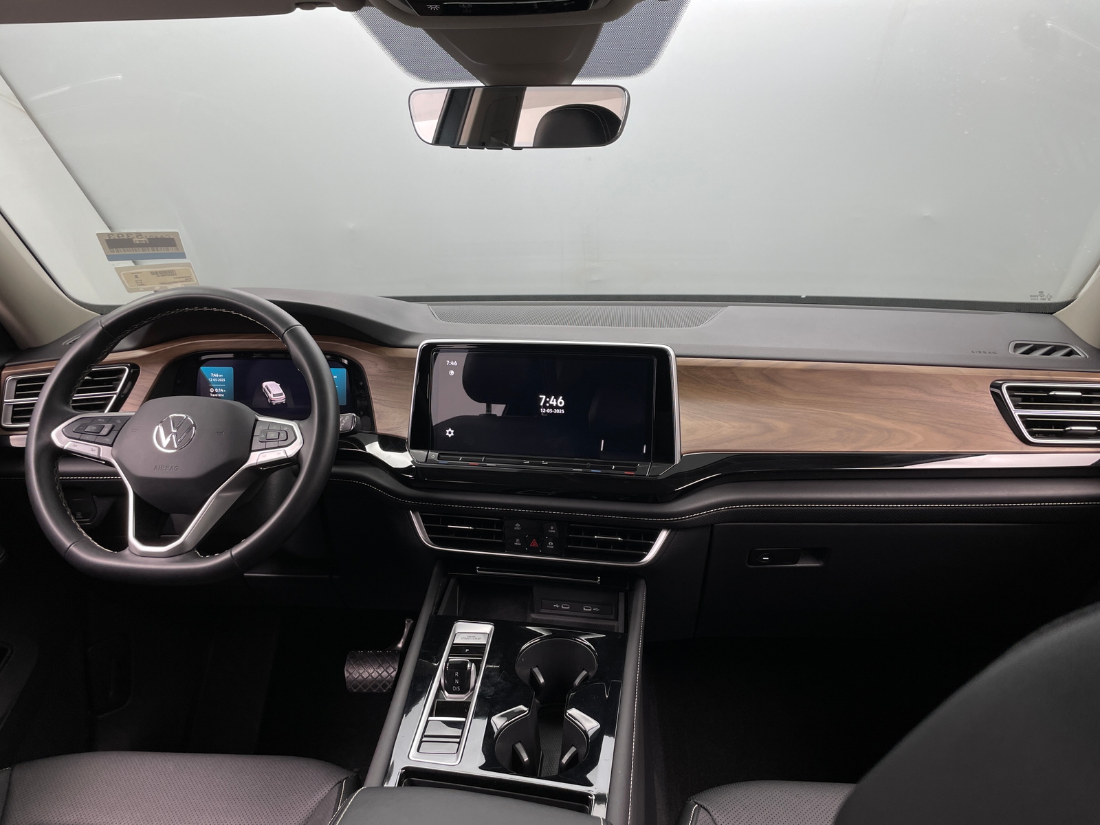 Thumbnail: 2024 Volkswagen Atlas - 2