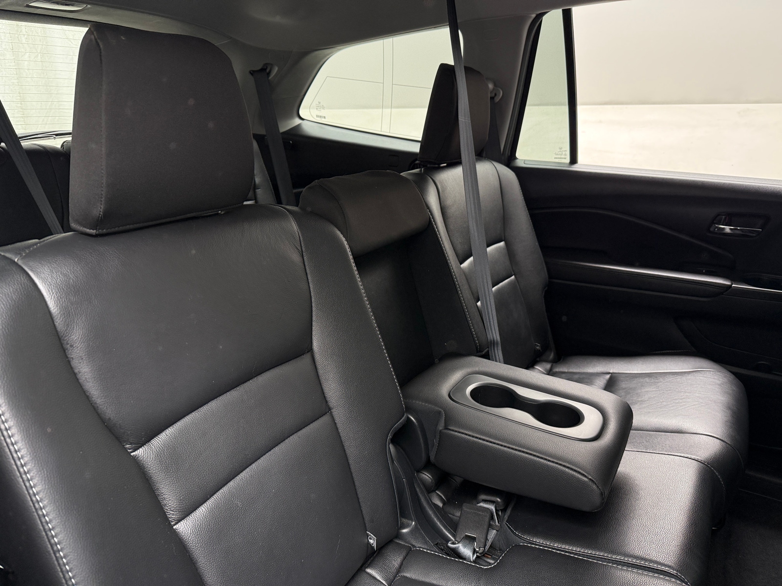 Thumbnail: 2017 Honda Pilot - 5