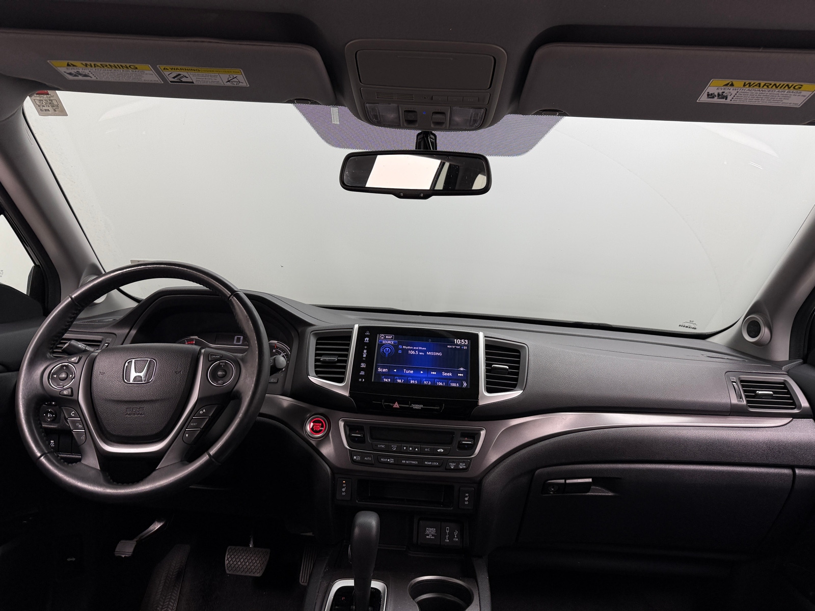 Thumbnail: 2017 Honda Pilot - 2