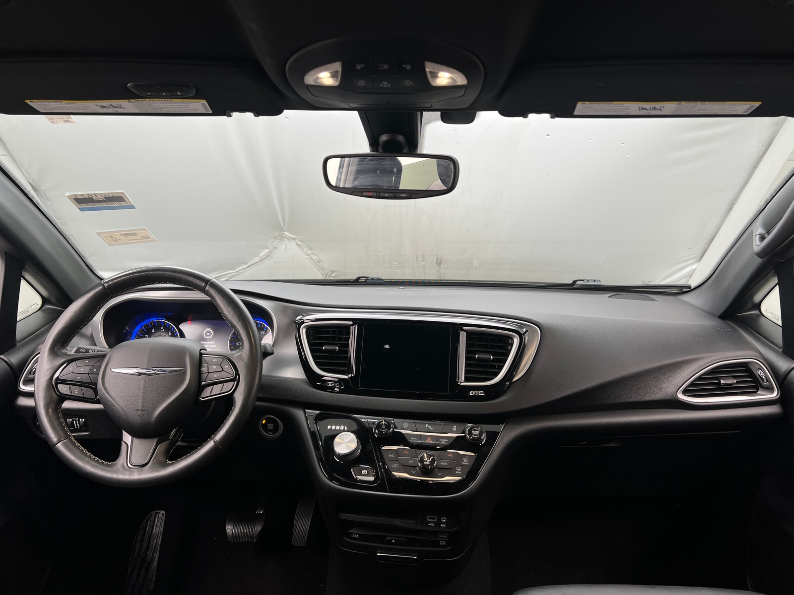 Thumbnail: 2020 Chrysler Pacifica - 2