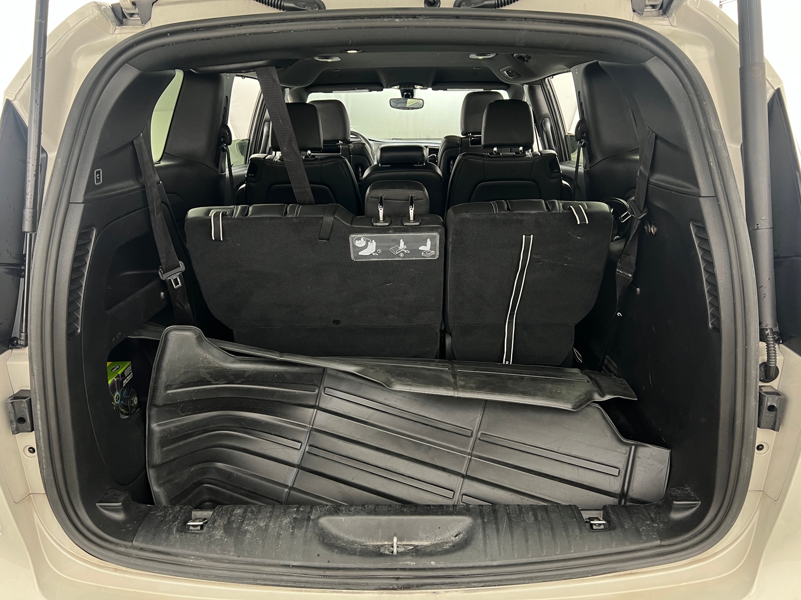 Thumbnail: 2020 Chrysler Pacifica - 6