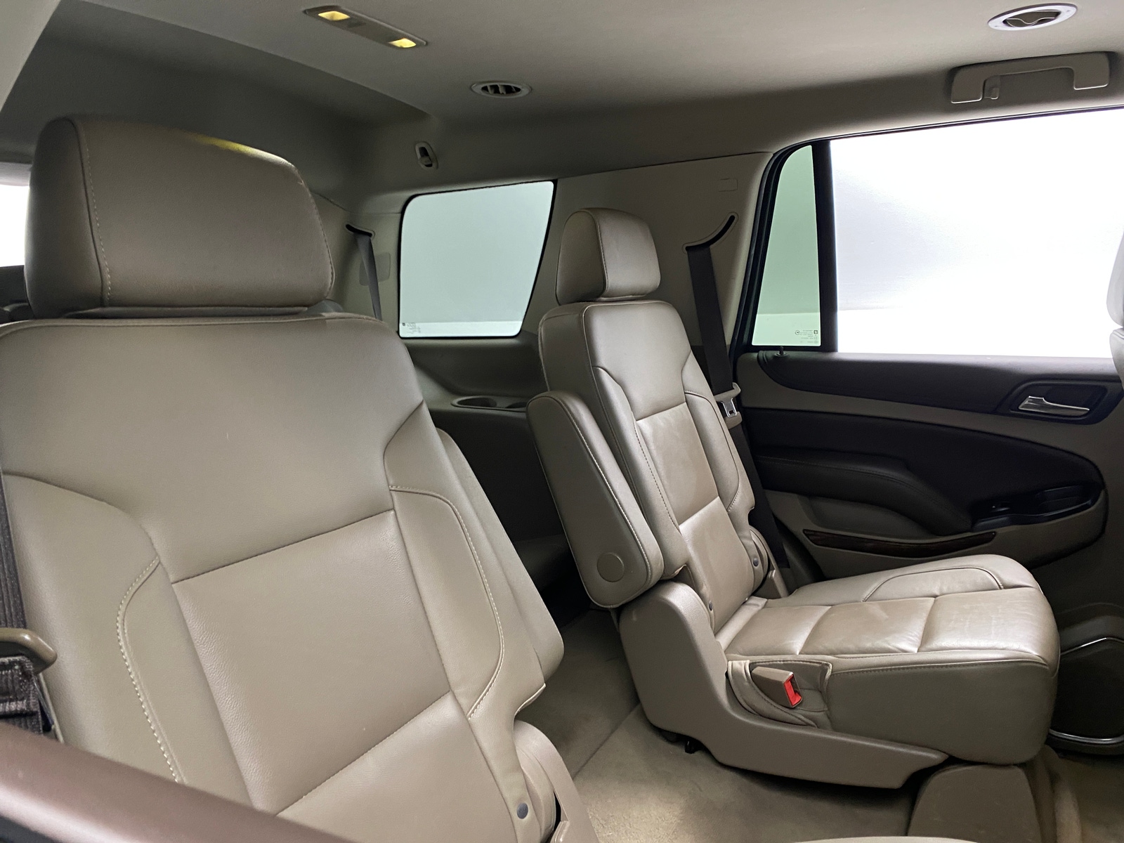 Thumbnail: 2020 Chevrolet Tahoe - 5