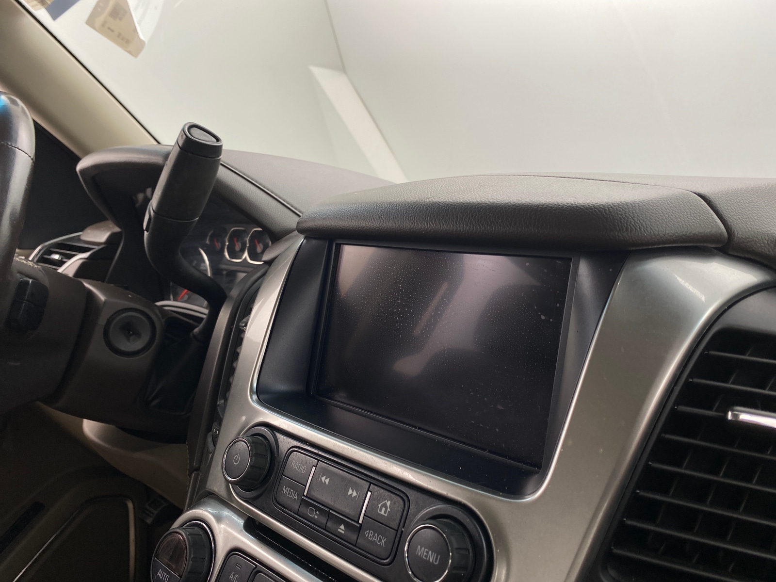 Thumbnail: 2020 Chevrolet Tahoe - 3