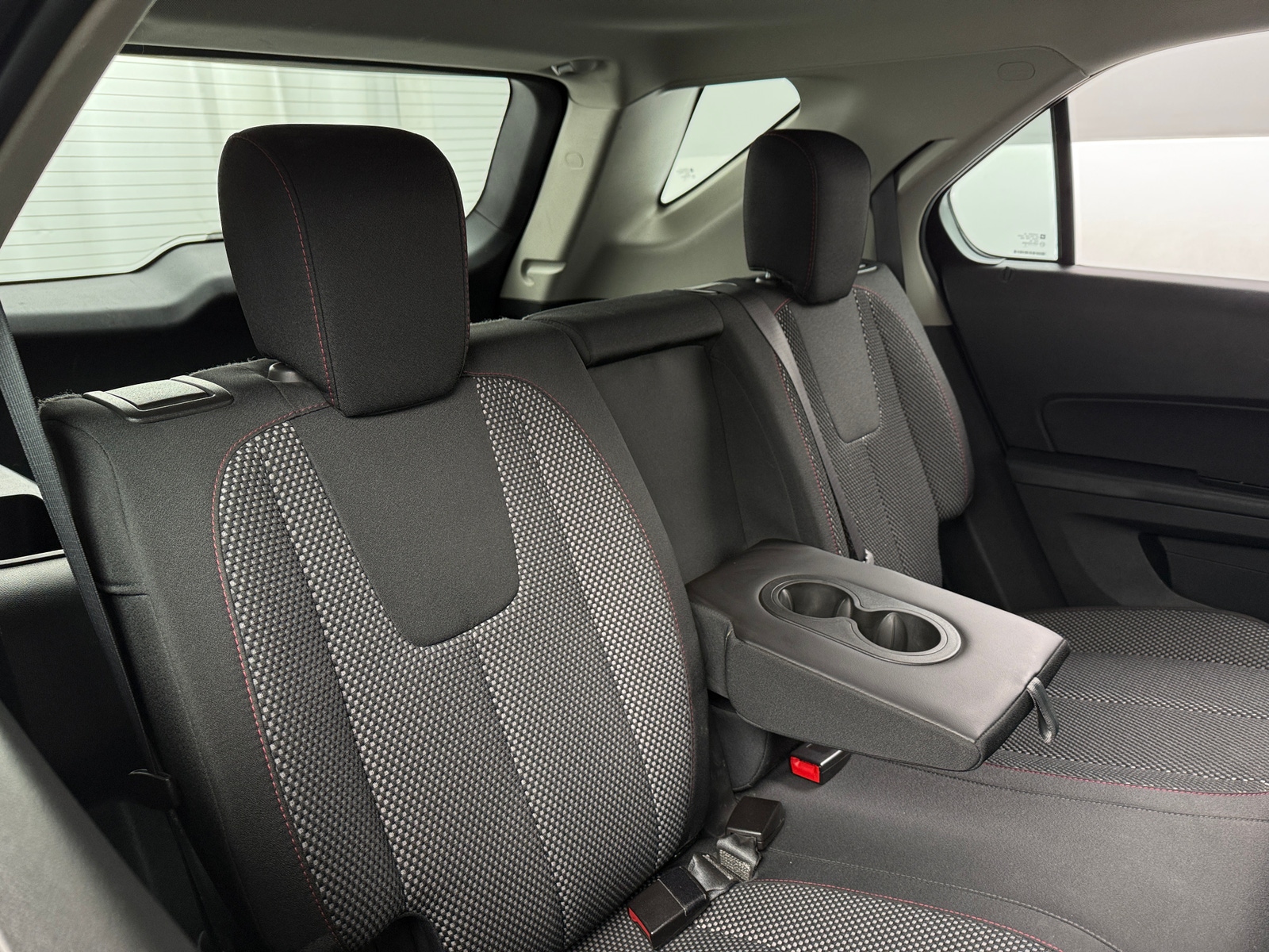 Thumbnail: 2016 Chevrolet Equinox - 6