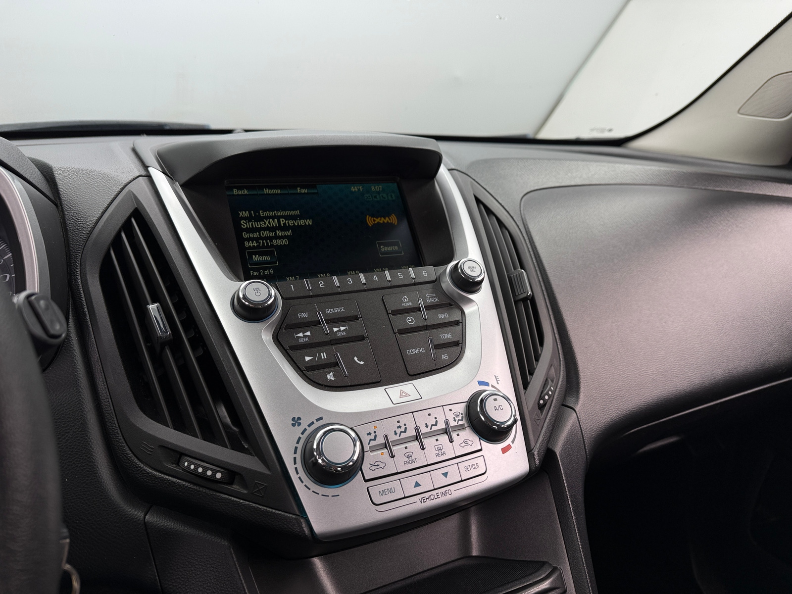 Thumbnail: 2016 Chevrolet Equinox - 4