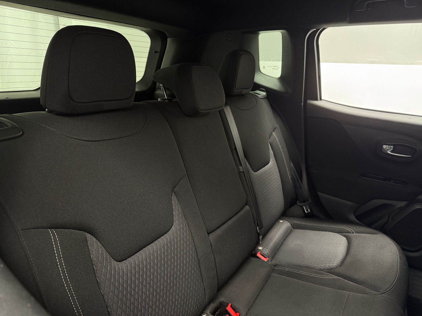 Thumbnail: 2021 Jeep Renegade - 6