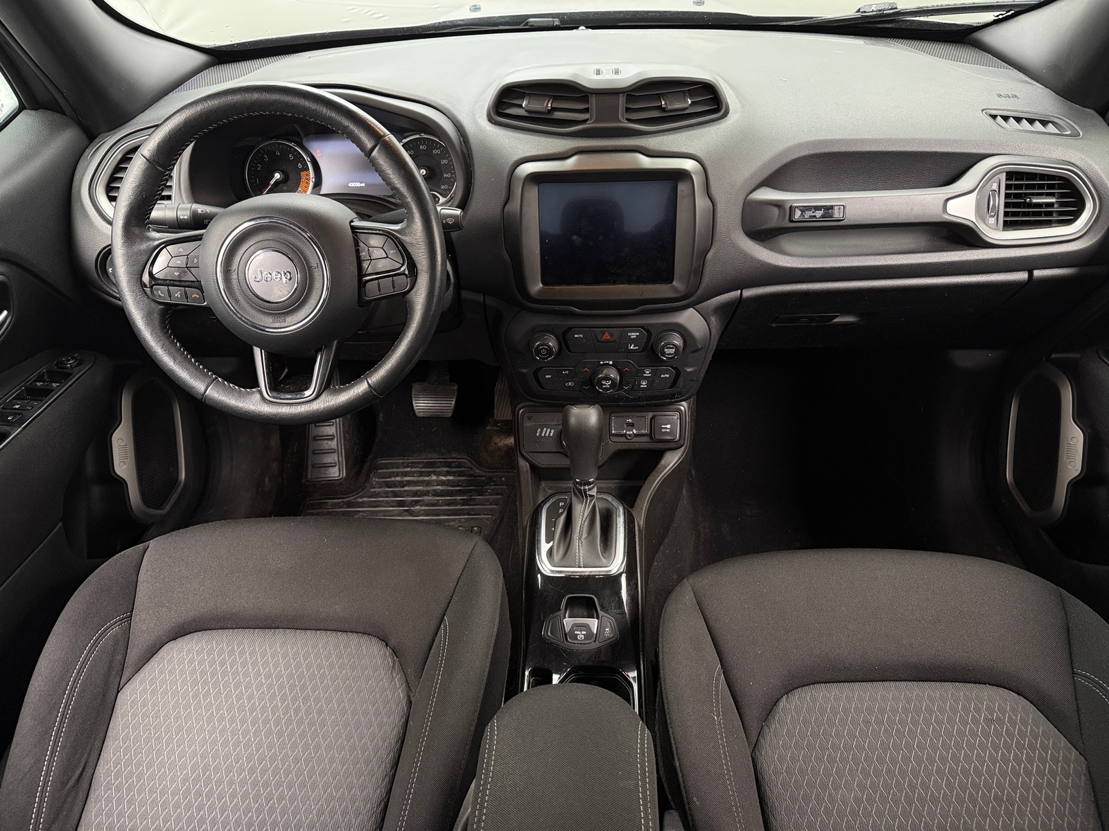 Thumbnail: 2021 Jeep Renegade - 3