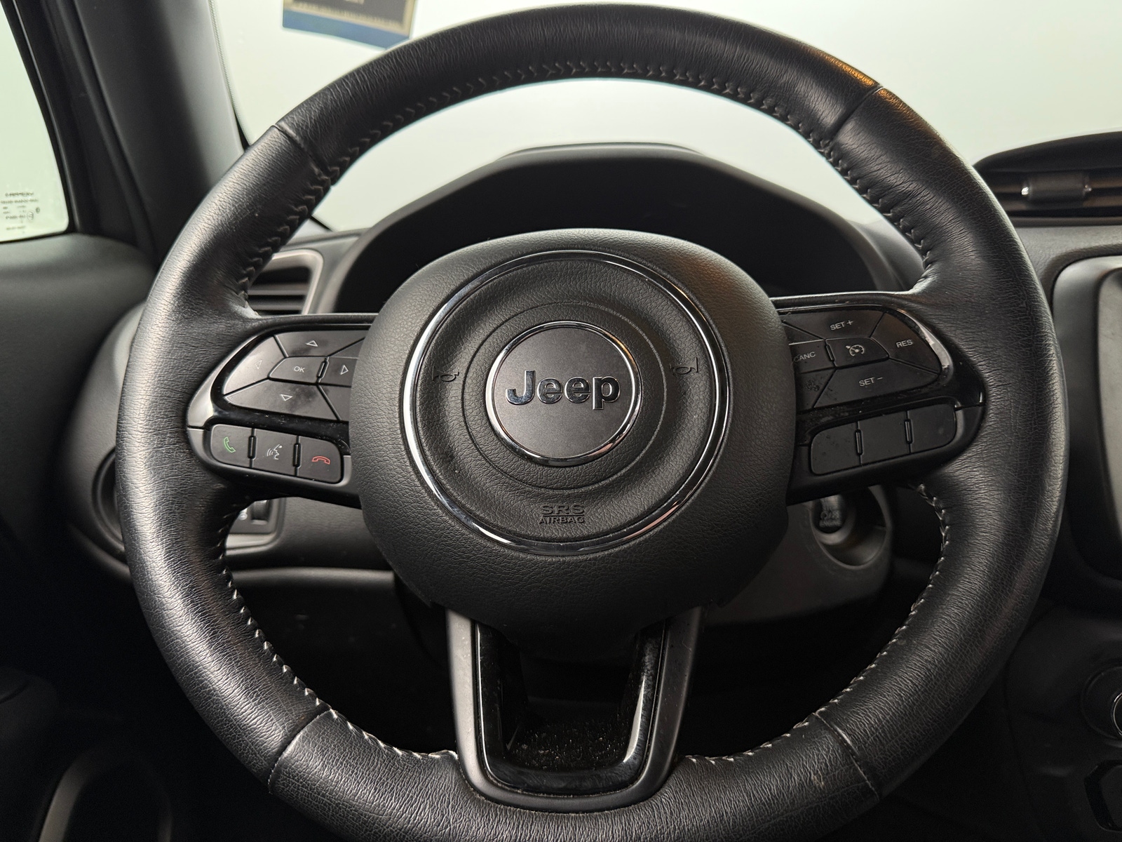 Thumbnail: 2021 Jeep Renegade - 5