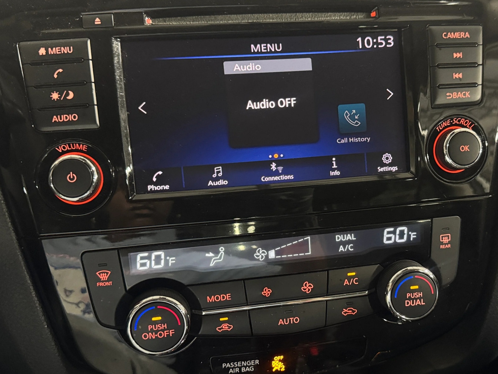 Thumbnail: 2019 Nissan Rogue - 3