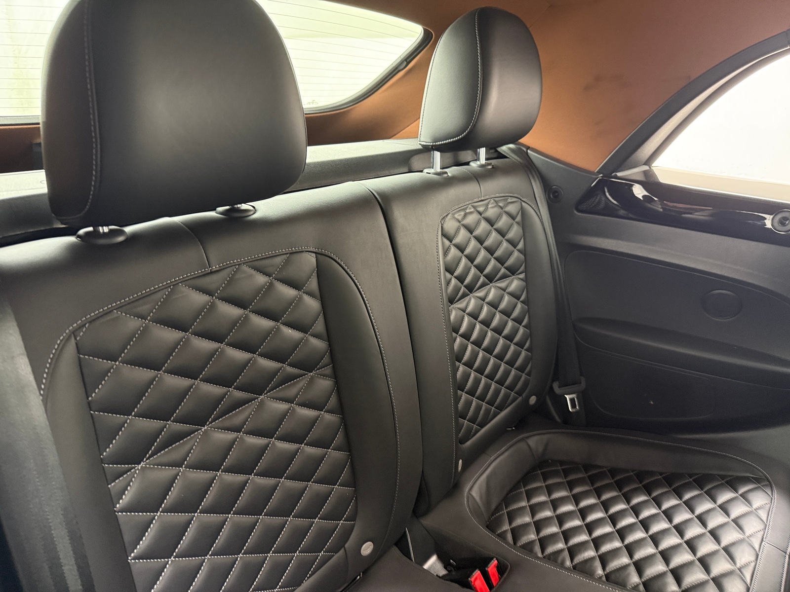 Thumbnail: 2019 Volkswagen Beetle - 5