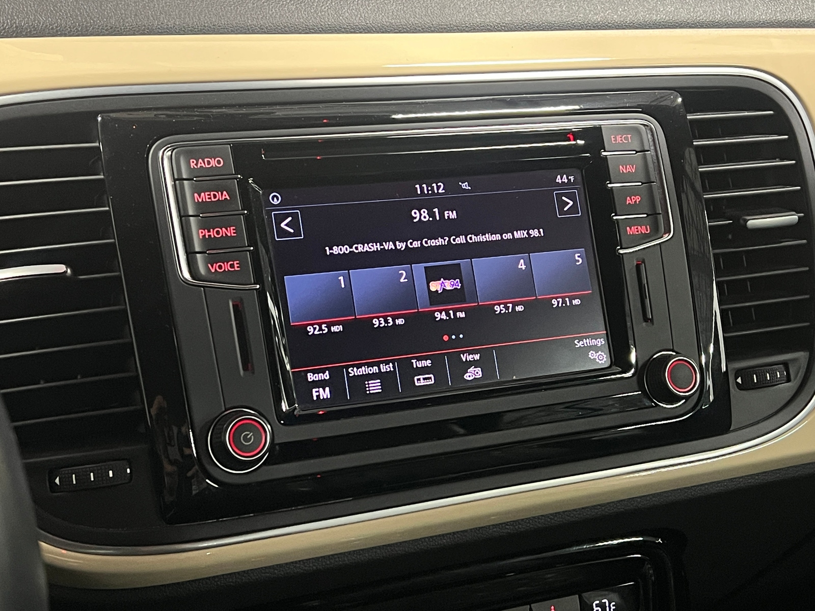 Thumbnail: 2019 Volkswagen Beetle - 3