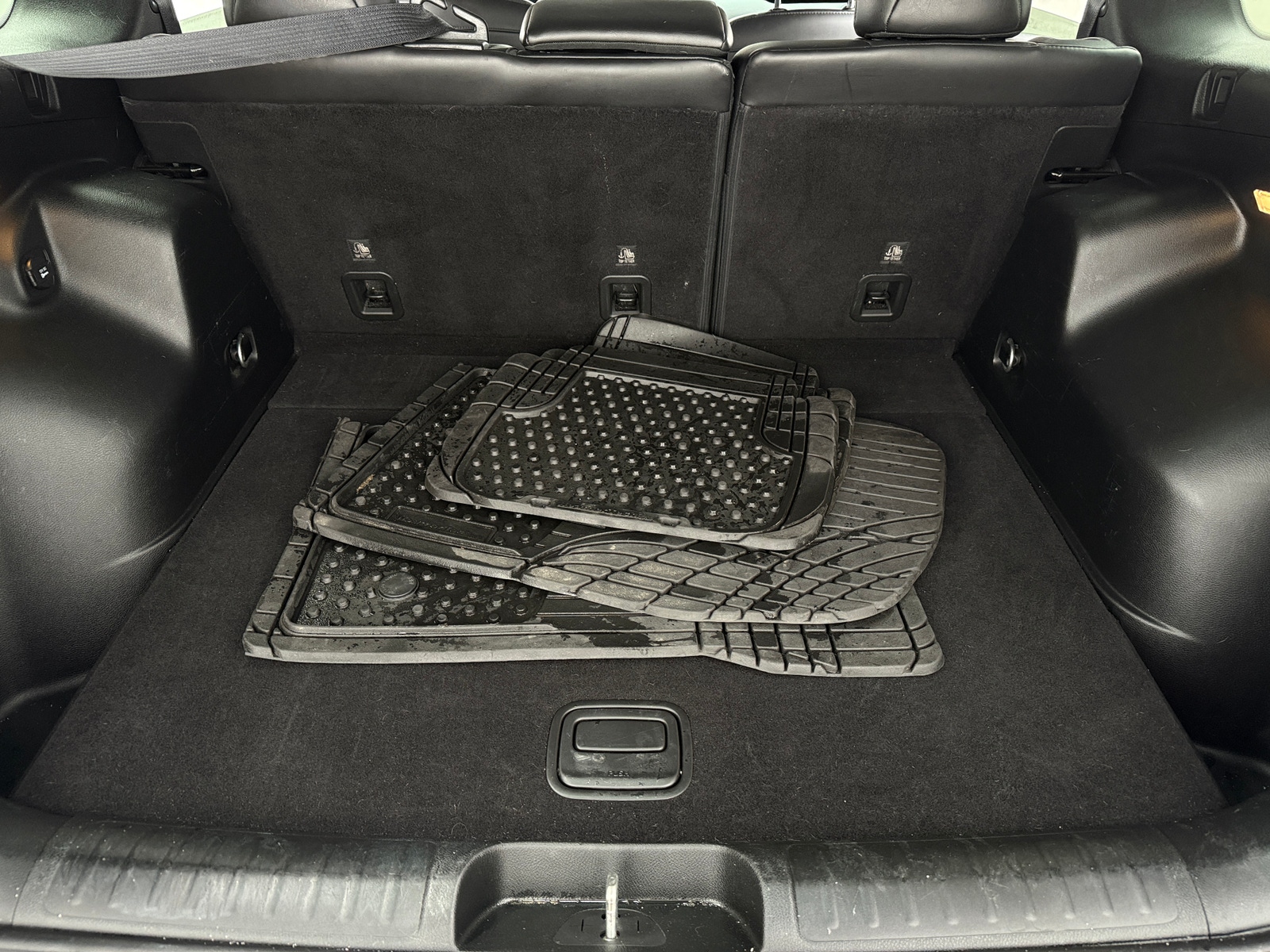 Thumbnail: 2019 Jeep Cherokee - 6